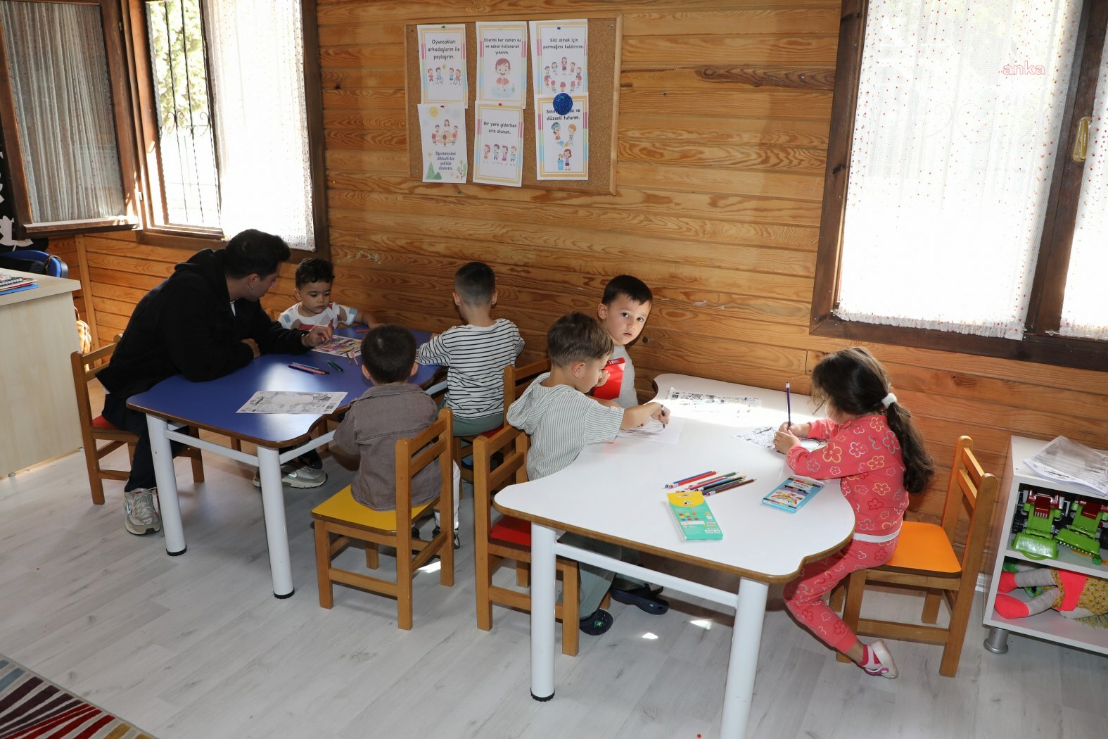 Yunusemreli çocuklar robotik kodlama öğreniyor