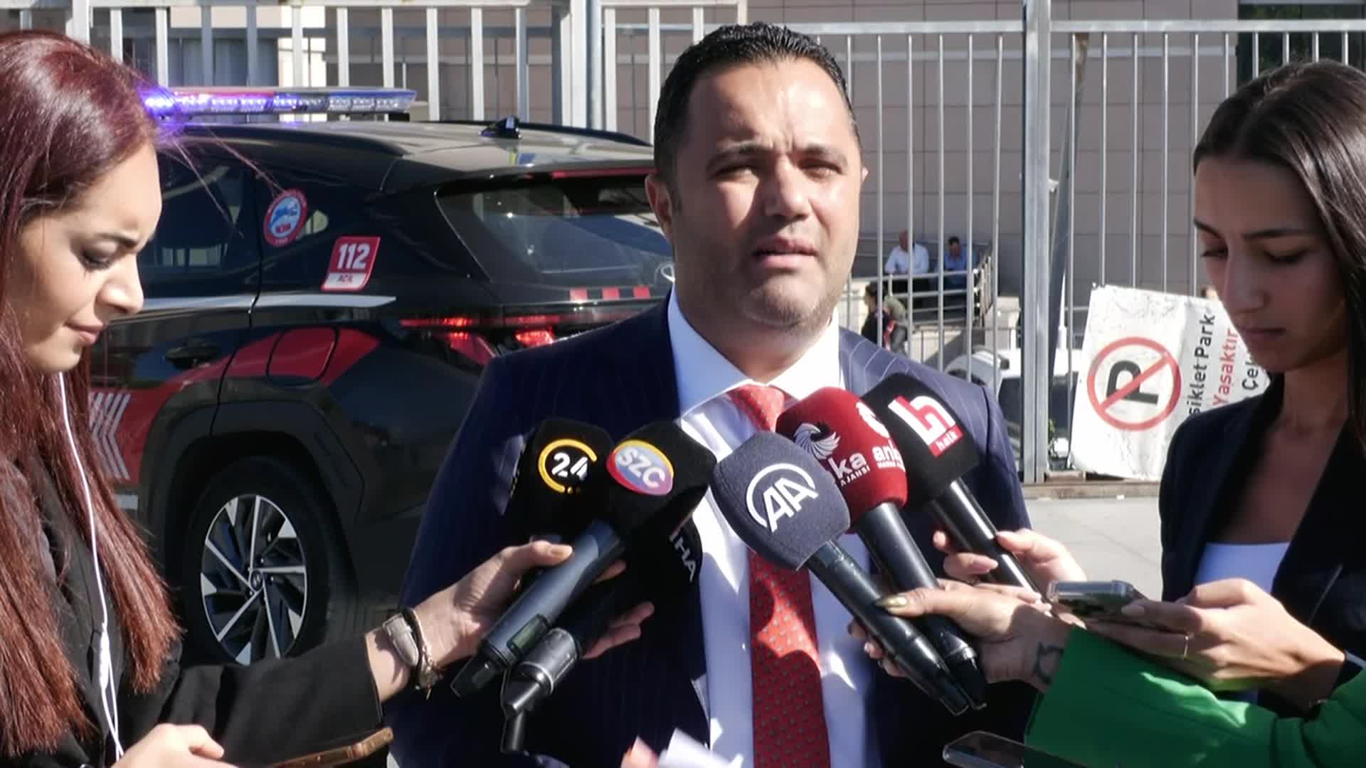 Karabulut ailesinin avukatı Rezan Epözdemir, Adli Tıp Kurumu'nun Cem Garipoğlu raporuyla ilgili açıklama: Rapora itiraz edeceğiz
