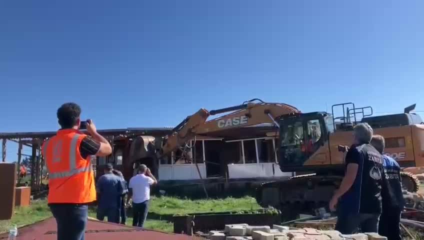 İSKİ,  su havzalarının korunması kapsamında 6 yapıyı yıktı
