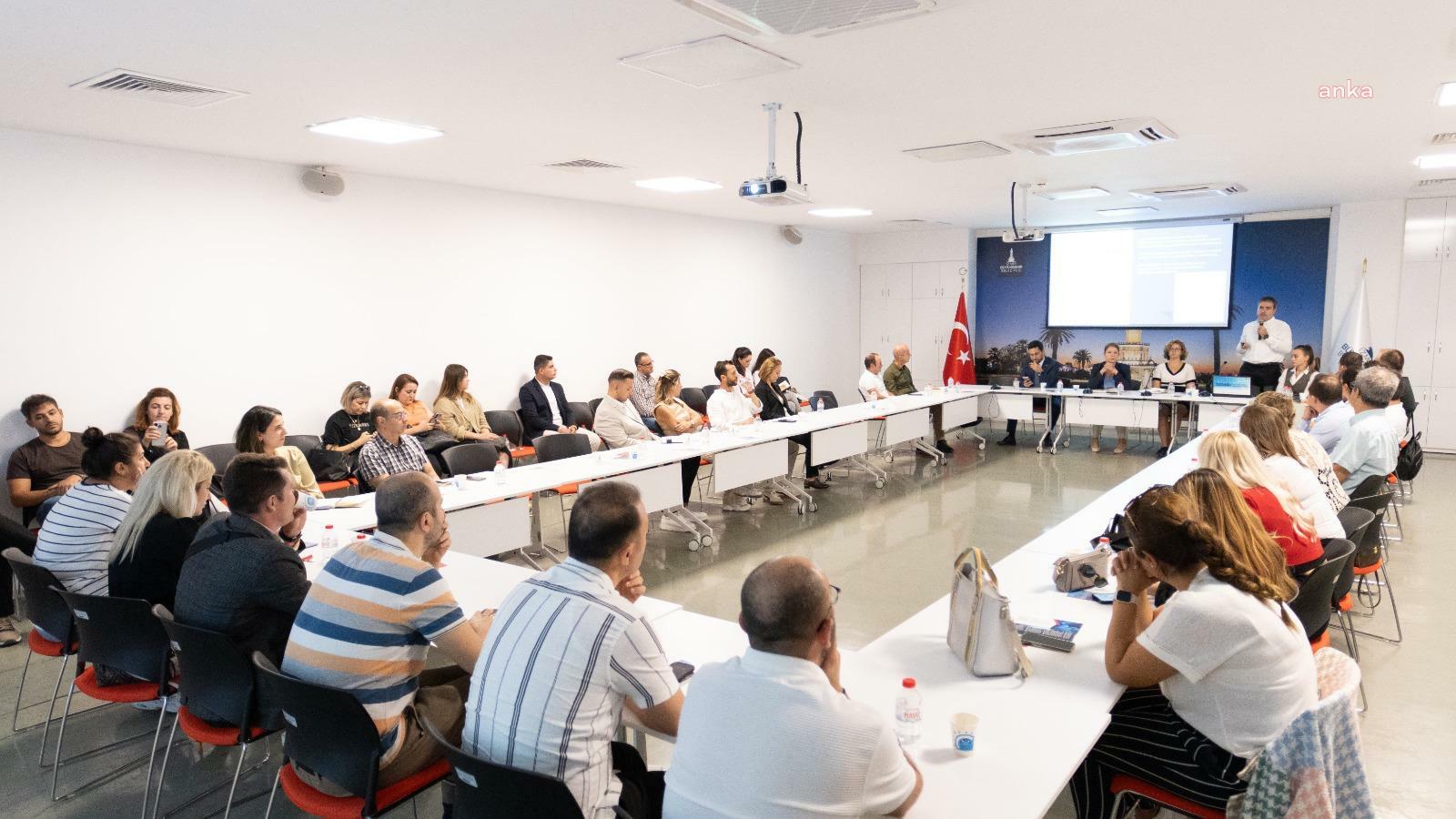 İzmir Büyükşehir Belediyesi’nden ilçelere “yenilenebilir enerji” eğitimi