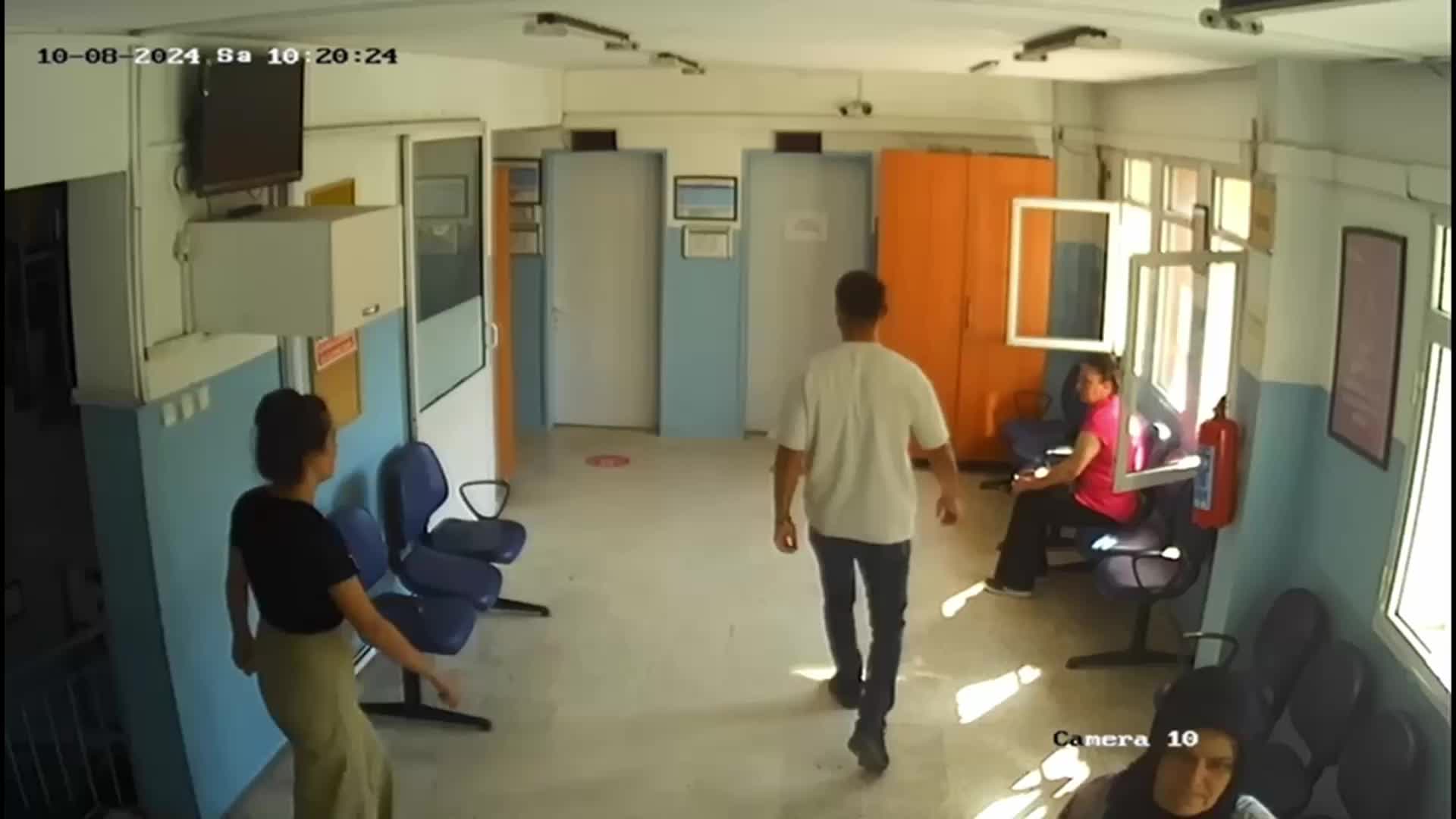 Birlik Sağlık Sen’den, doktor Ayhan Yavuz’un saldırıya uğramasına tepki... Doğruyol:  Sağlıkta şiddeti önlemek için samimi olacaksınız, gerekli yasal düzenlemeleri yapacaksınız