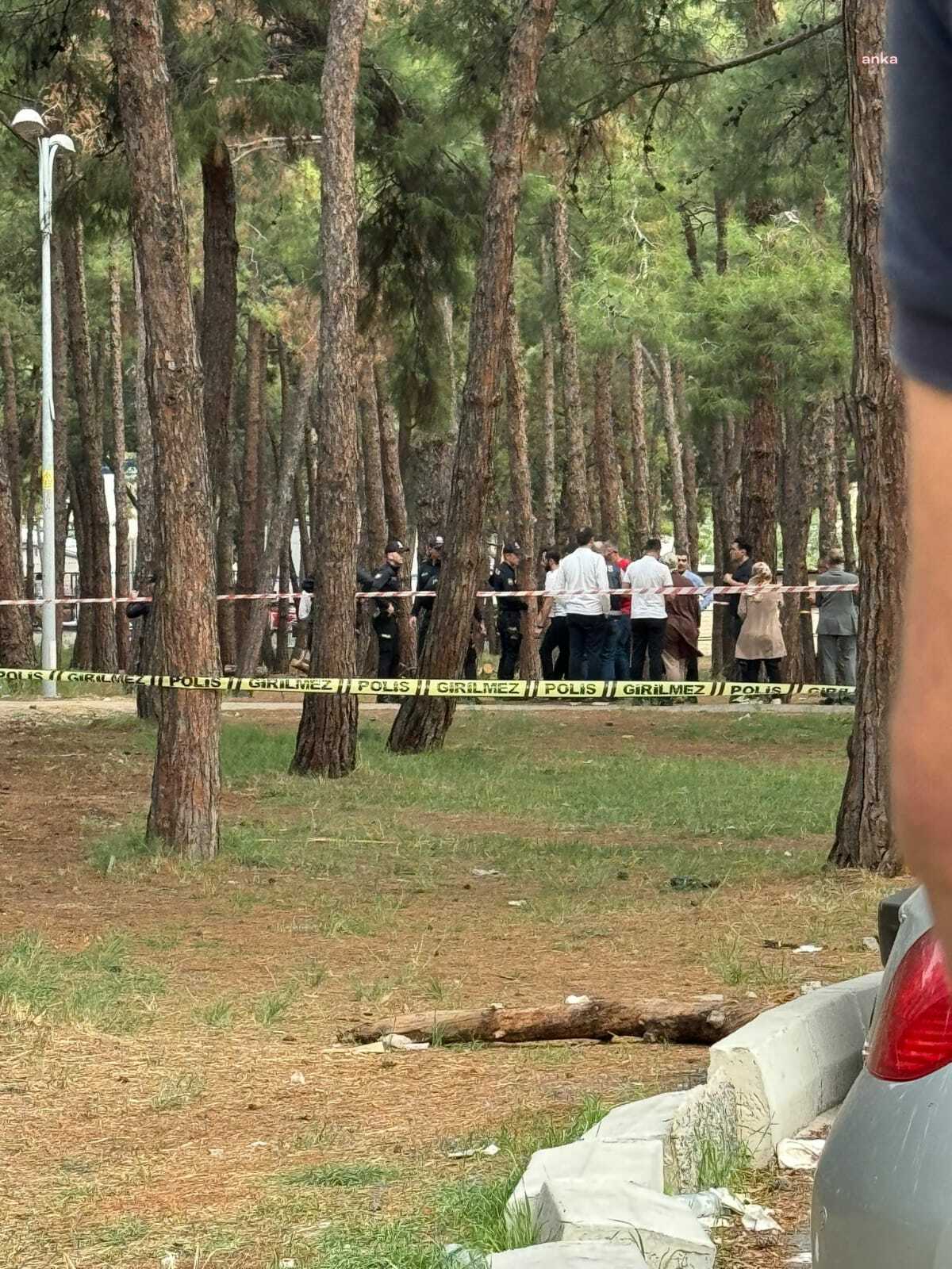 Uyuşturucudan çok sayıda suç kaydı olan şahıs, hastane bahçesinde eşini öldürüp intihar etti
