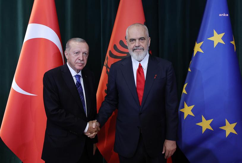 Cumhurbaşkanı Erdoğan: ''Gazze'de bir yıldır devam eden soykırım, tüm insanlığın ortak utancıdır’’