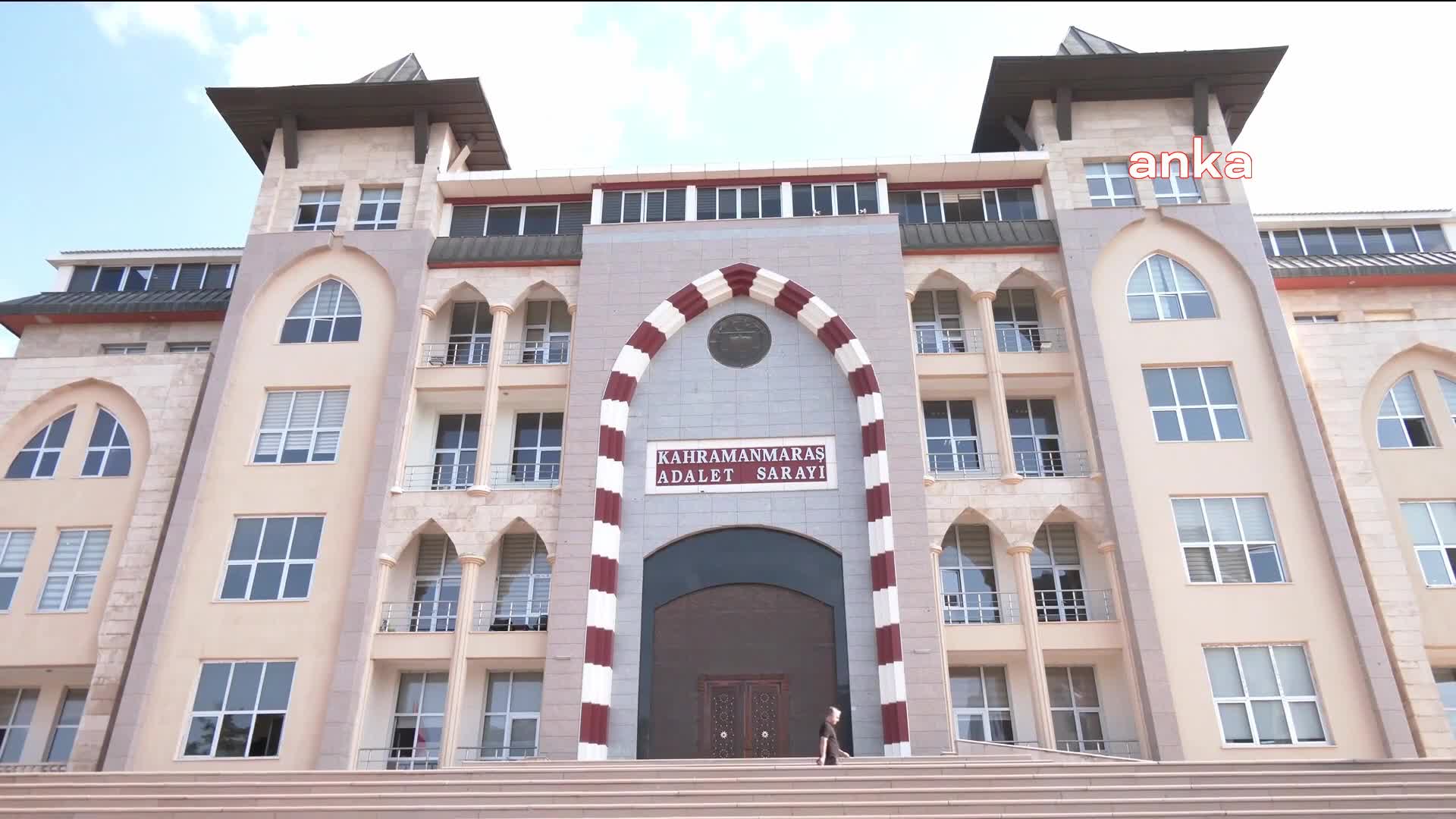 Depremde 48 kişiye mezar olan Serdarbey Apartmanı davasında müteahhit Kazancı'ya 13 yıl 4 ay hapis cezası verildi