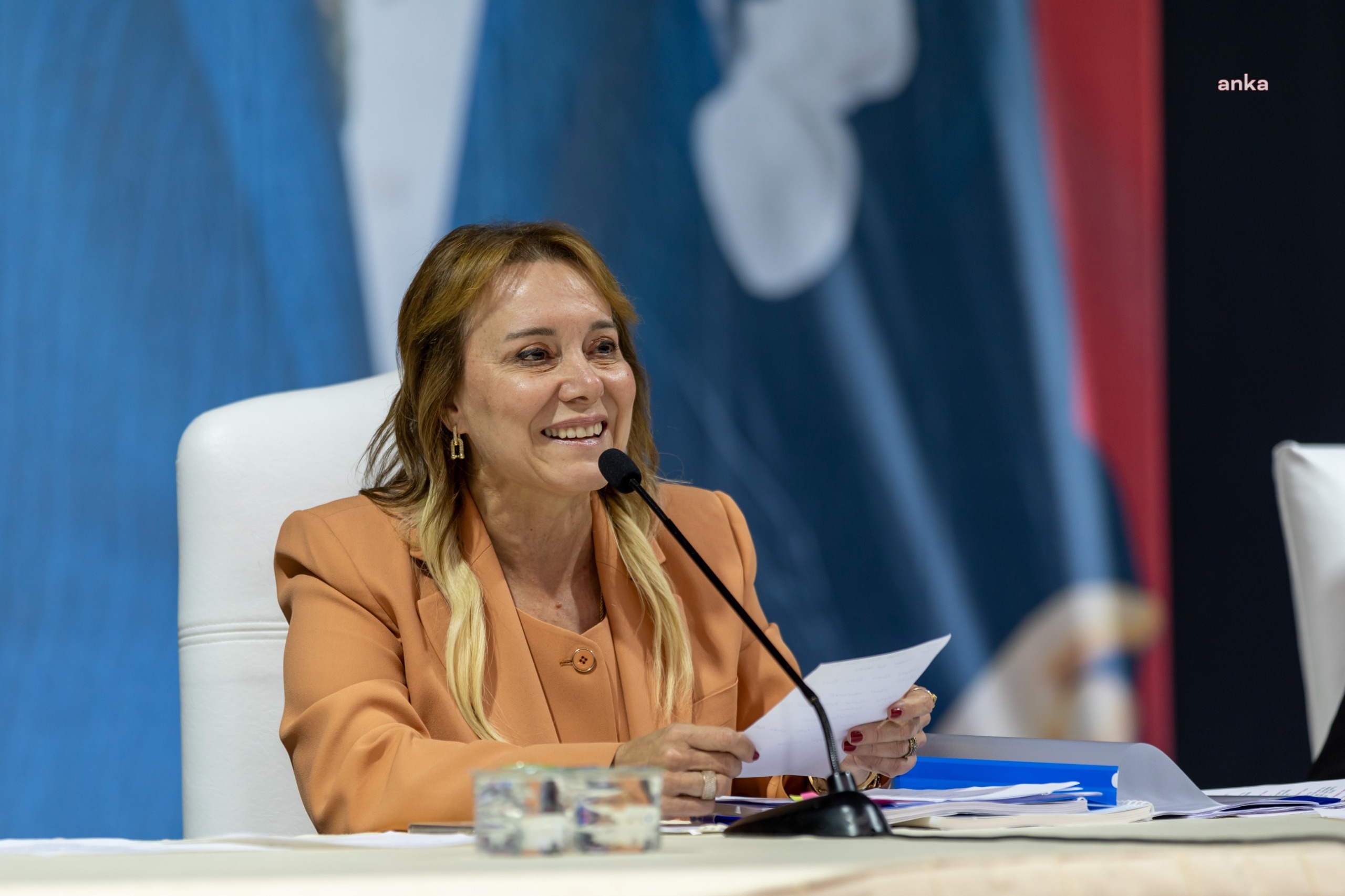 Konak Belediye Meclisi 2025 yılı mali bütçesini onayladı