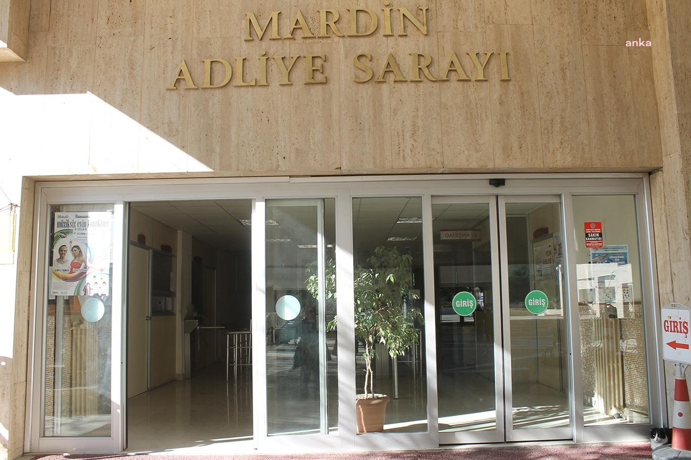 Din Kültürü ve Ahlak Bilgisi öğretmeni kız çocuklarına tacizden gözaltına alındı