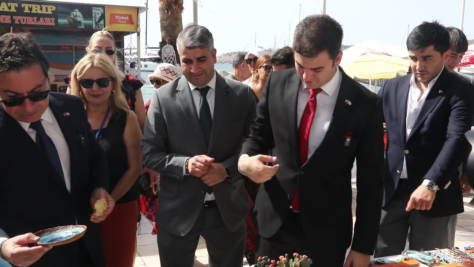 5. Uluslararası İki Yaka Kültür Festivali'nde Şevval Sam sahne aldı