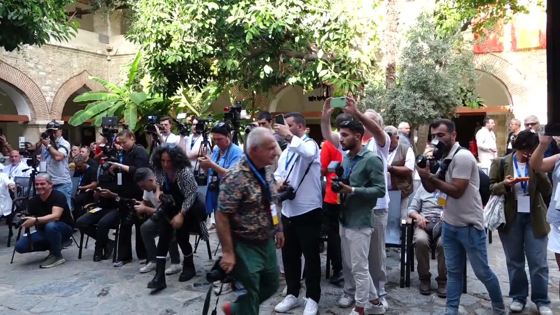 3. Kuşadası Sokak Festivali coşkuyla kutlandı