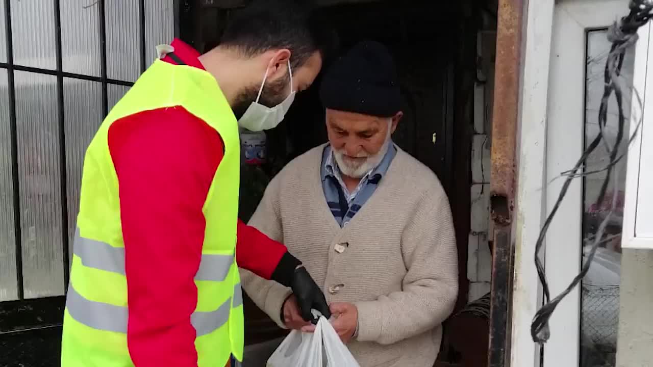 VEFA İLETİŞİM MERKEZİ 28 BİN 371 İSTANBULLUNUN ÇAĞRISINI CEVAPLADI