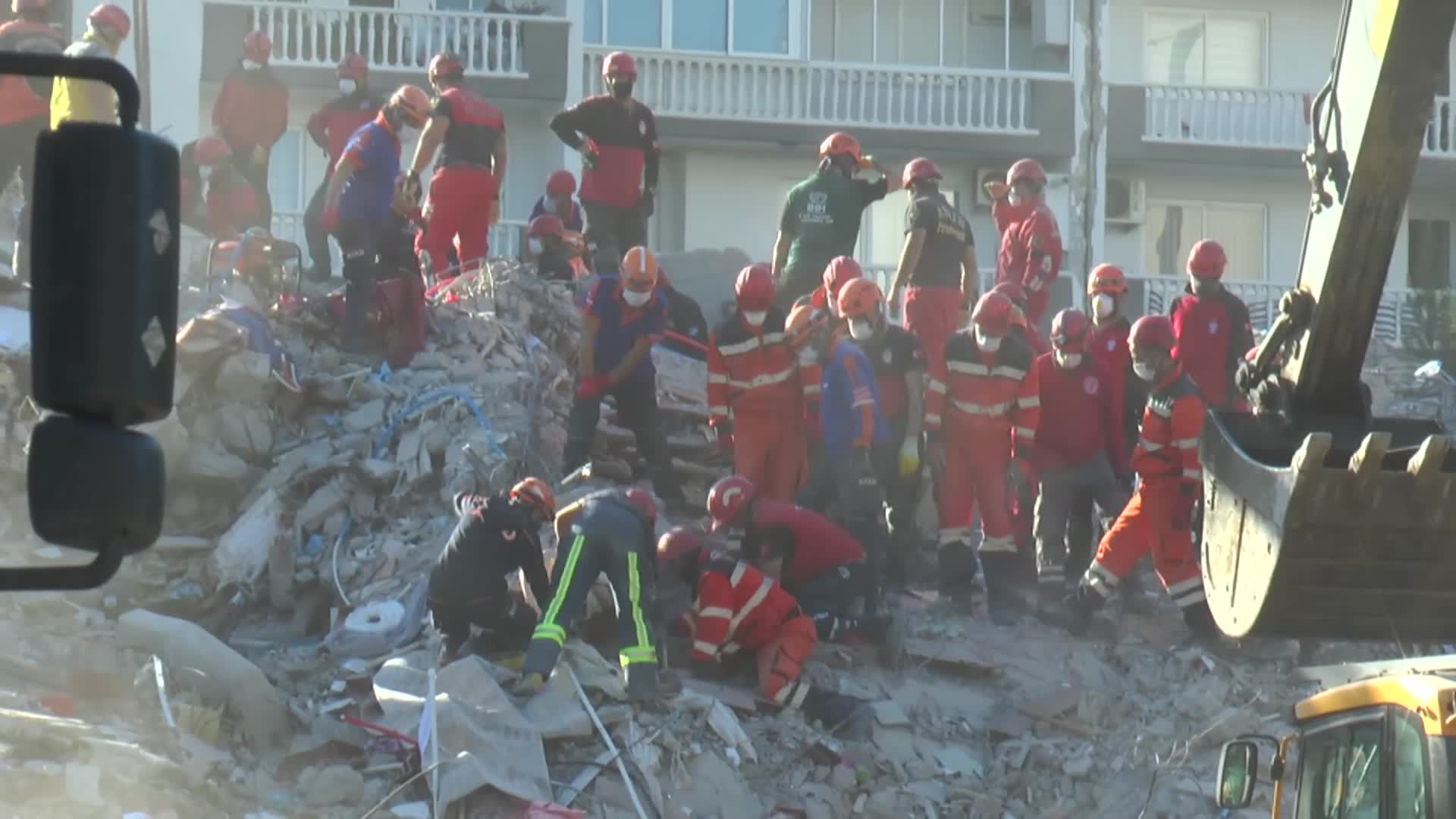 28 YIL ÖNCE ERZİNCAN'DAN KAÇTIKLARI DEPREME İZMİR'DE YAKALANDILAR