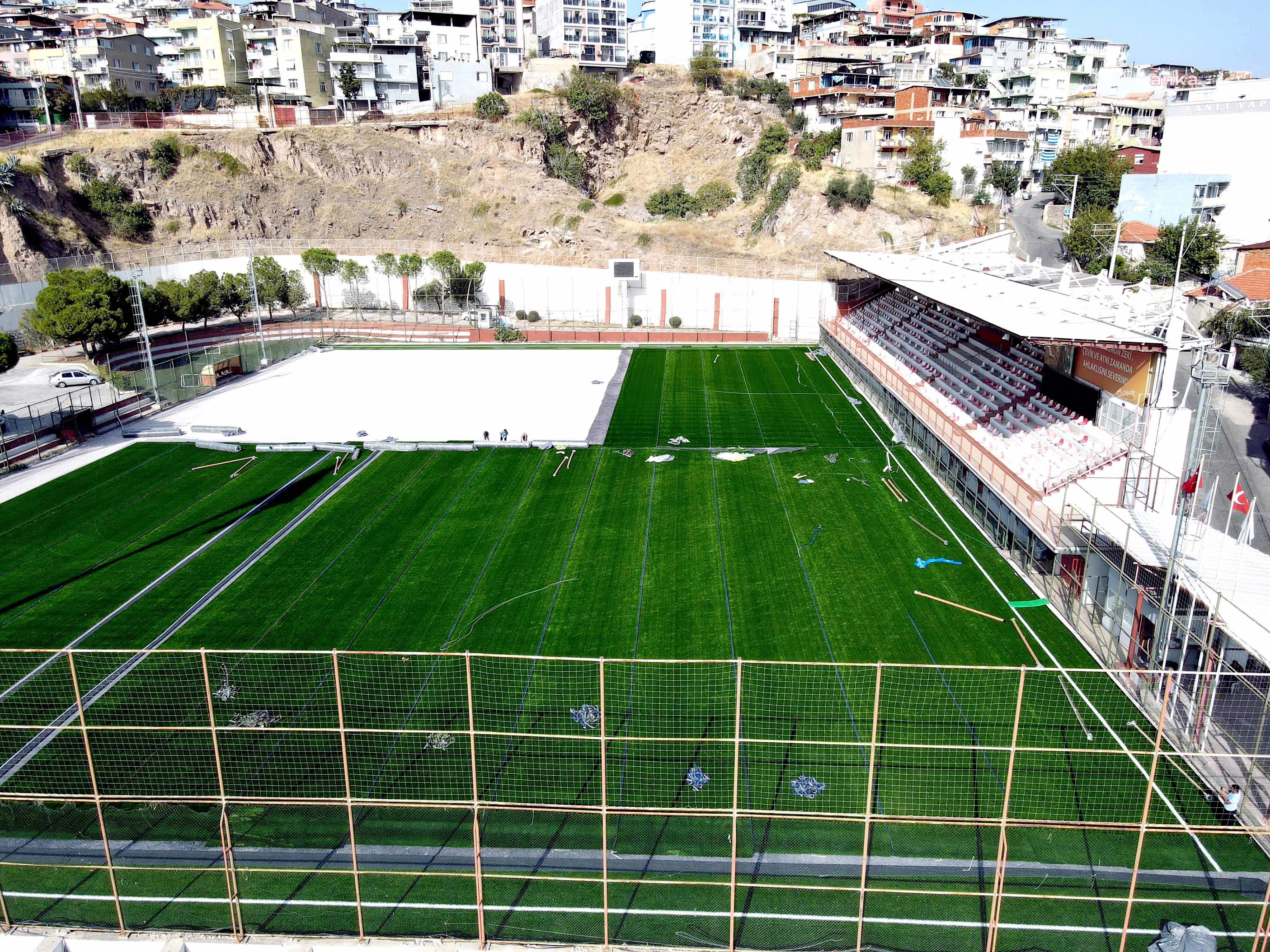 Bayraklı'da Şehit Ümit Boz Spor Tesisi yenileniyor