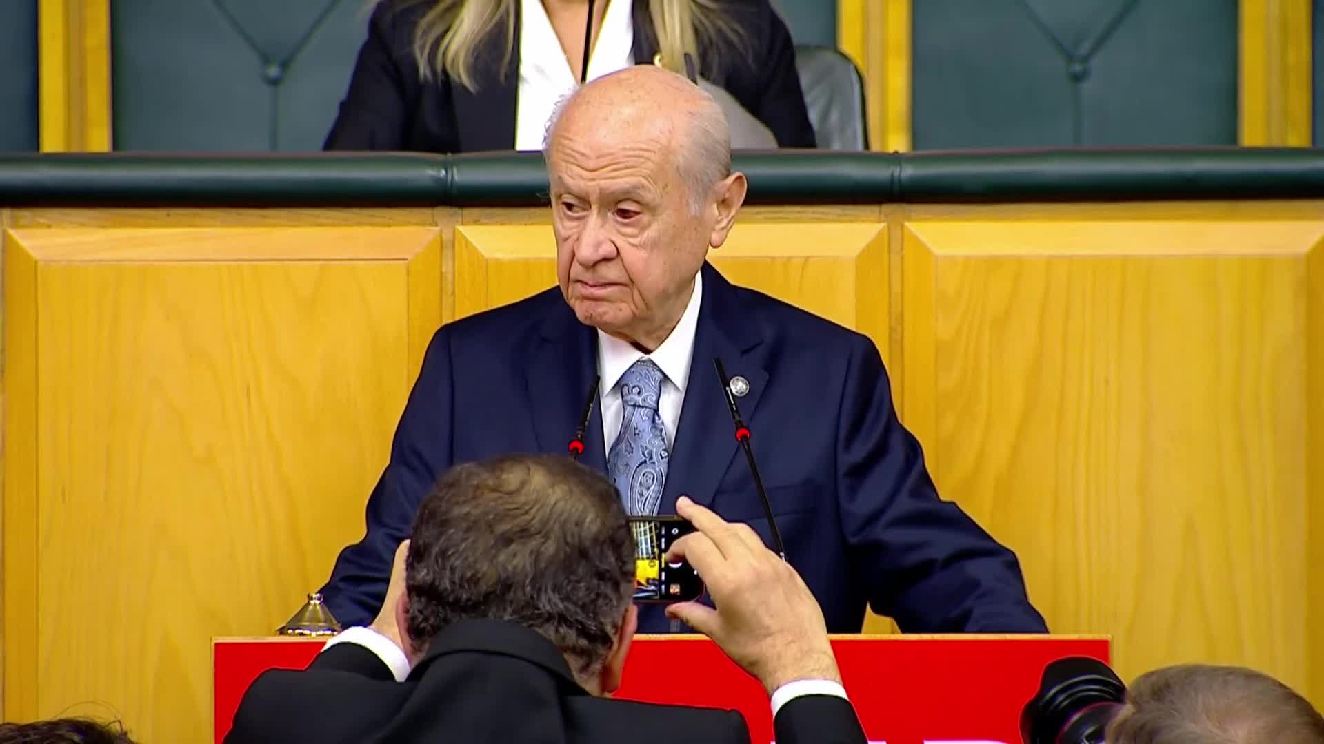 Devlet Bahçeli: "Biz elimizi yeni bir süreç için değil, kardeşlik ve kaderdaşlık için uzatırız"