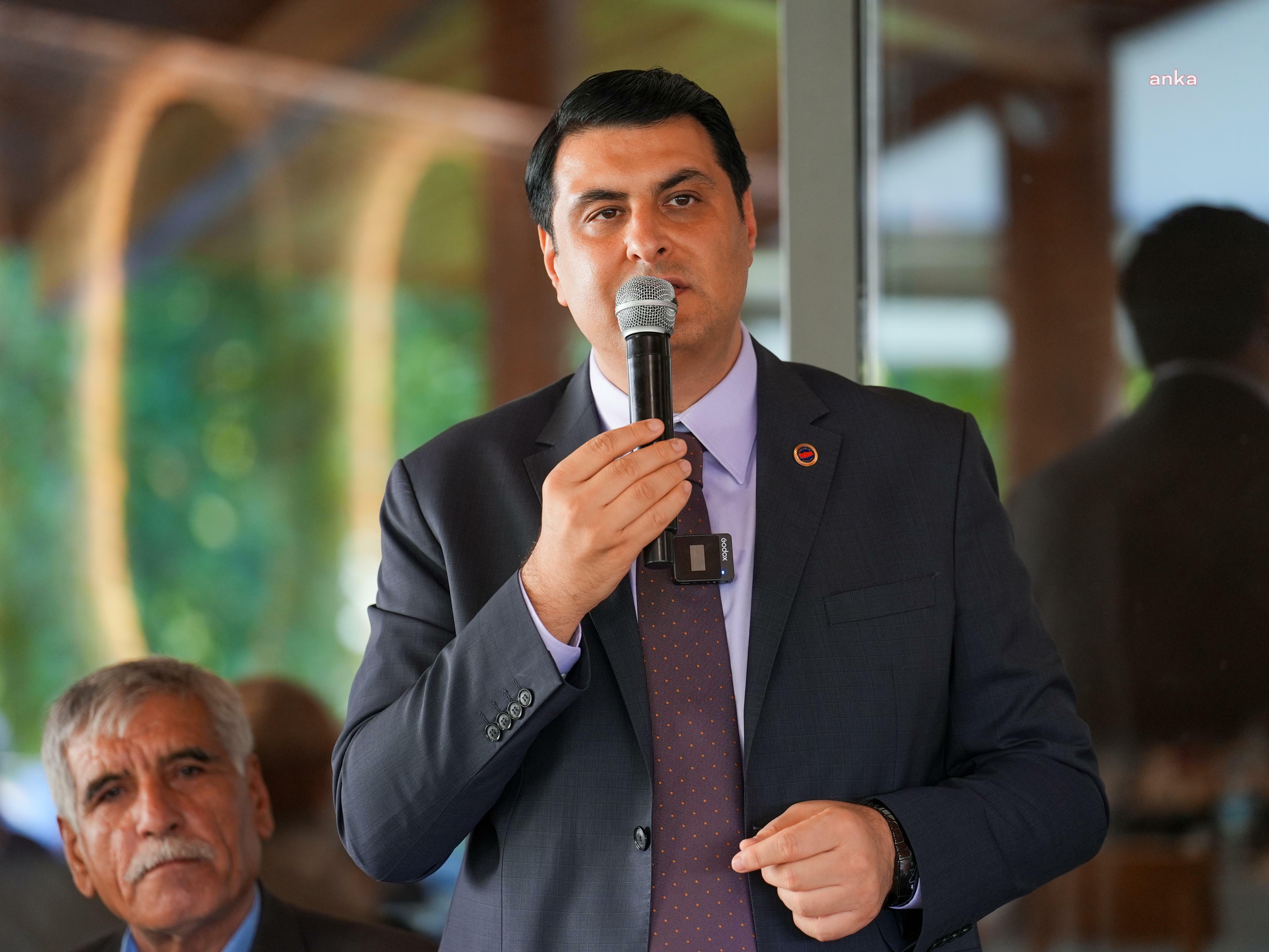 Şehitkamil Belediye Başkanı Yılmaz muhtarlarla bir araya geldi