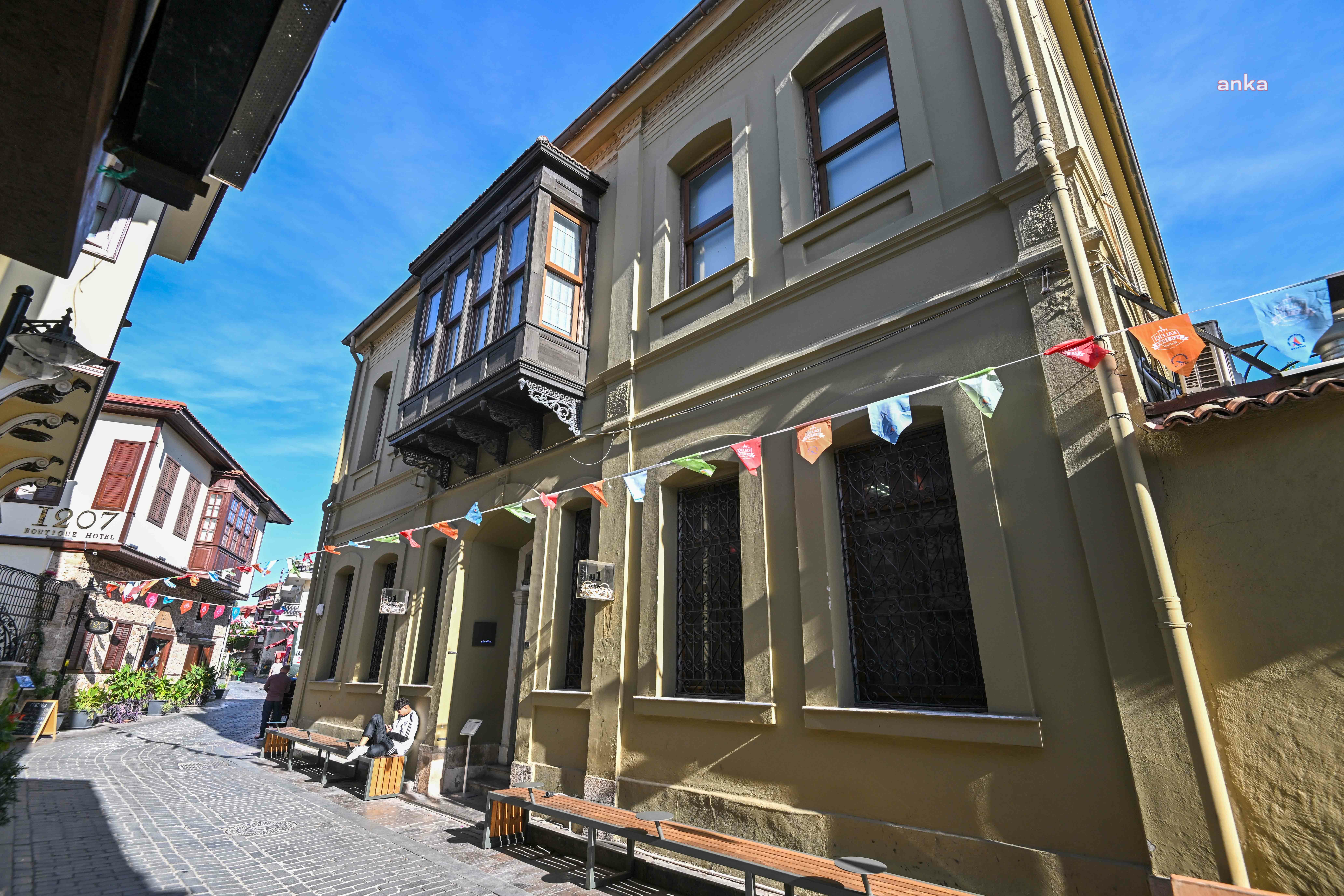 Muratpaşa Belediyesi, Atatürk’ün istihbaratçısı Ali Zülfikar Bey’in yaşadığı evin hikayesini anlattı