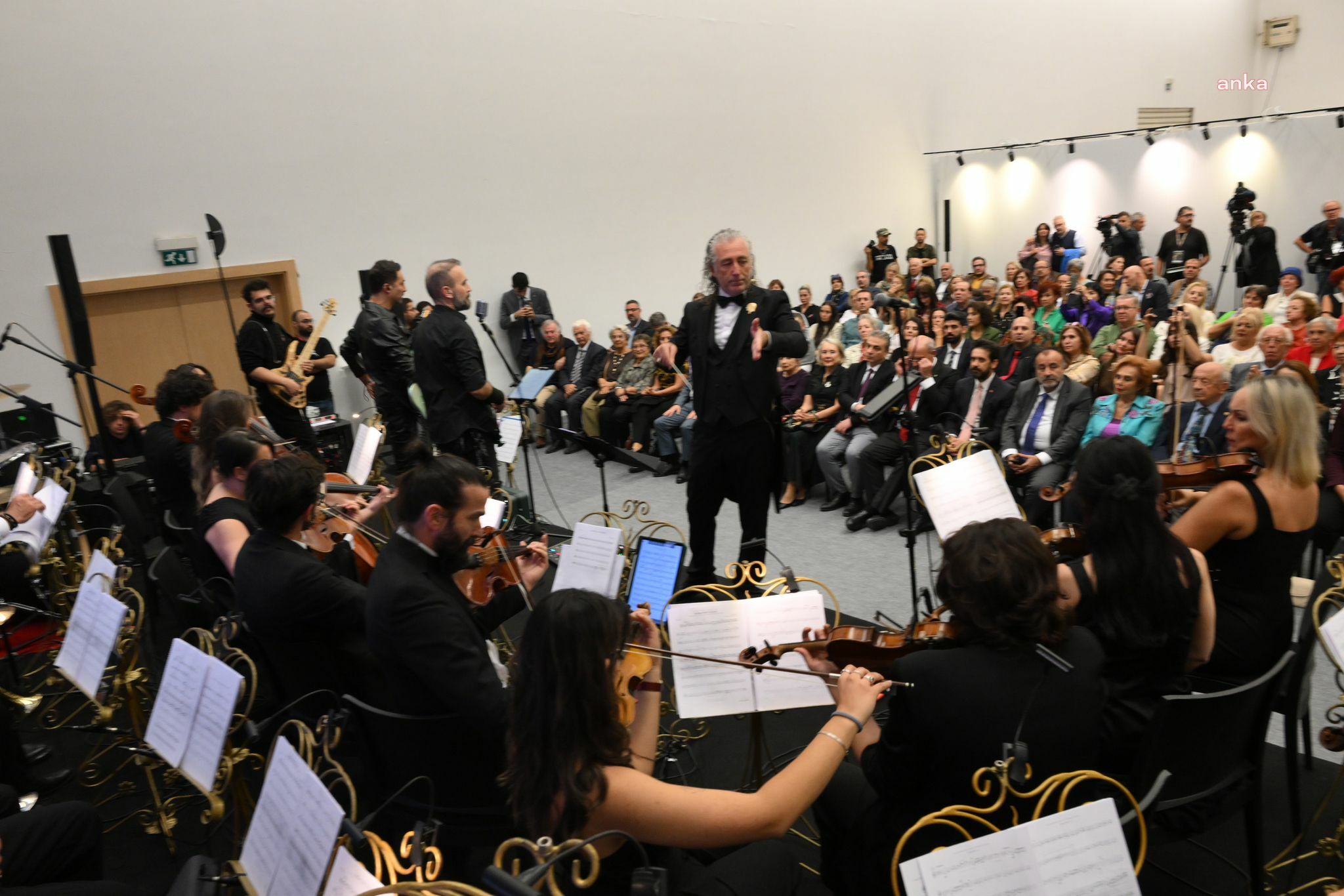 ARTNOUVA Sanat Fuarı başladı