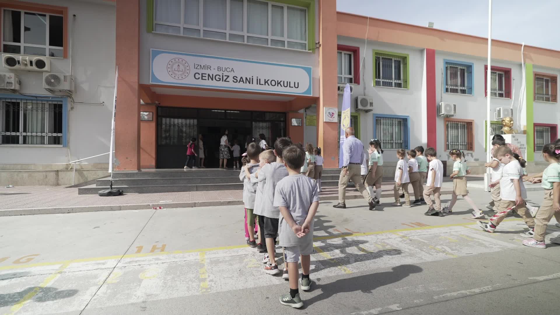 BUCAKUT, bilgi ve deneyimlerini Buca’nın çocuklarıyla paylaşıyor