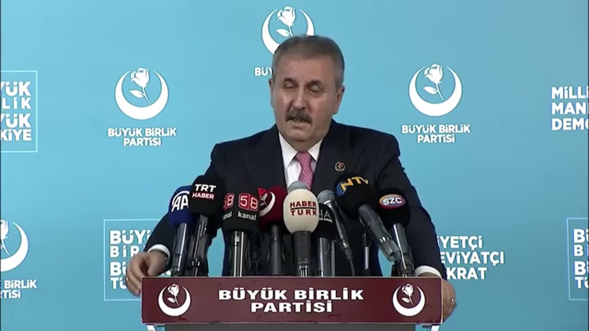 Savunma sanayisi için katkı payı tartışması... Mustafa Destici: "Buna karşı çıkanlara Ermeni, Yunanlı dedi" diyorlar, benim böyle bir ifadem yok