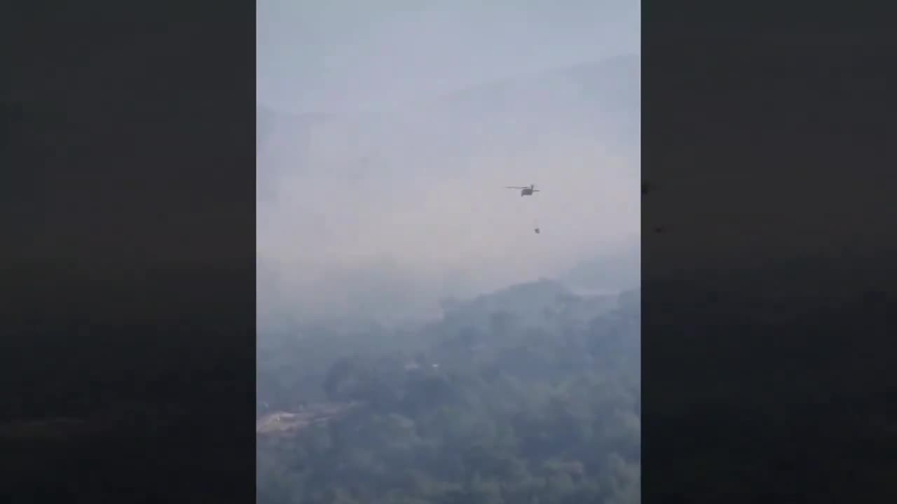 MSB: Dalaman'daki orman yangınını TSK'ya ait 5 helikopter ile söndürme çalışmalarına devam ediyoruz