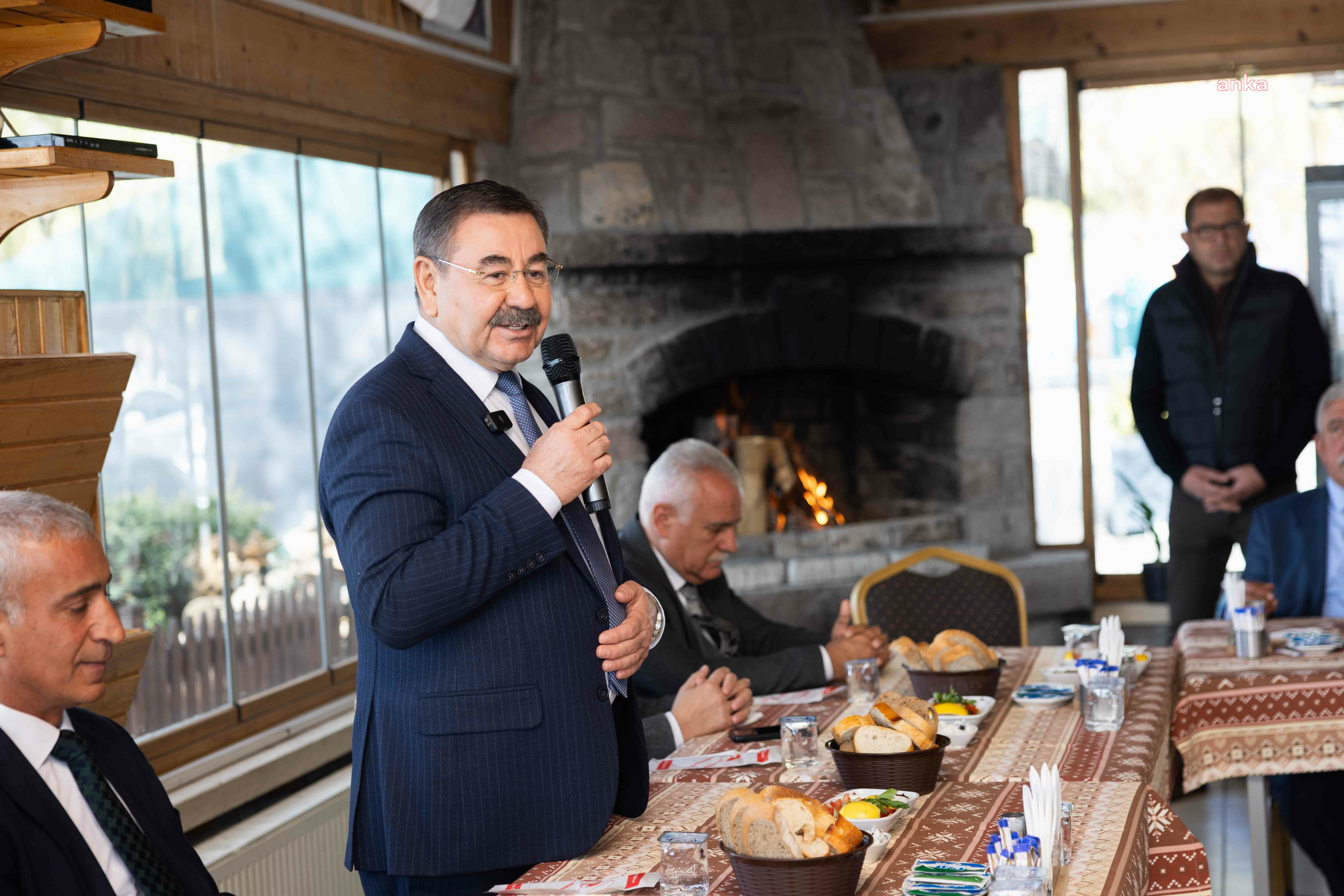 Gölbaşı Belediye Başkanı Odabaşı, Muhtarlar Günü'nde mahalle muhtarlarıyla buluştu