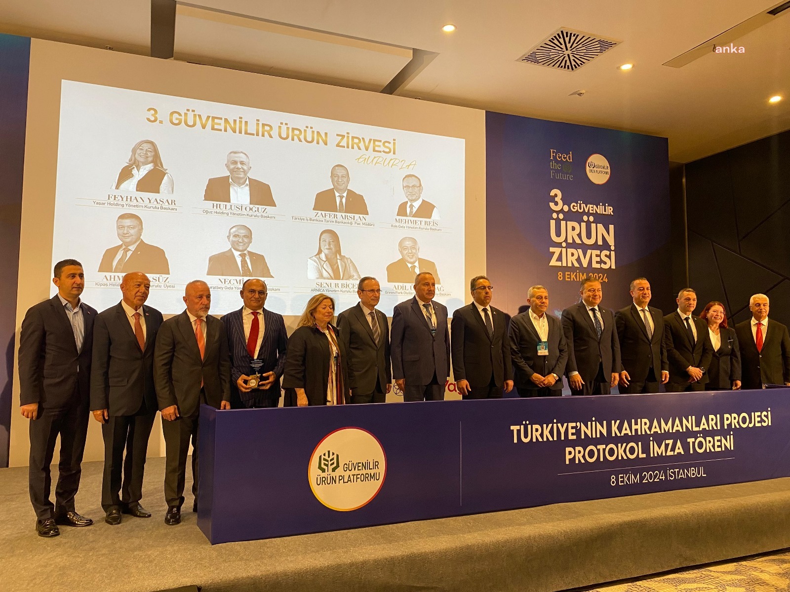 Muratbey Gıda, Güvenilir Ürün Zirvesi'nden iki prestijli ödülle döndü