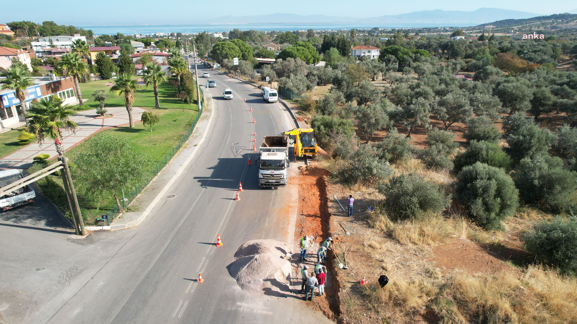 Güzelbahçe’de İstikbal Caddesi yenileniyor