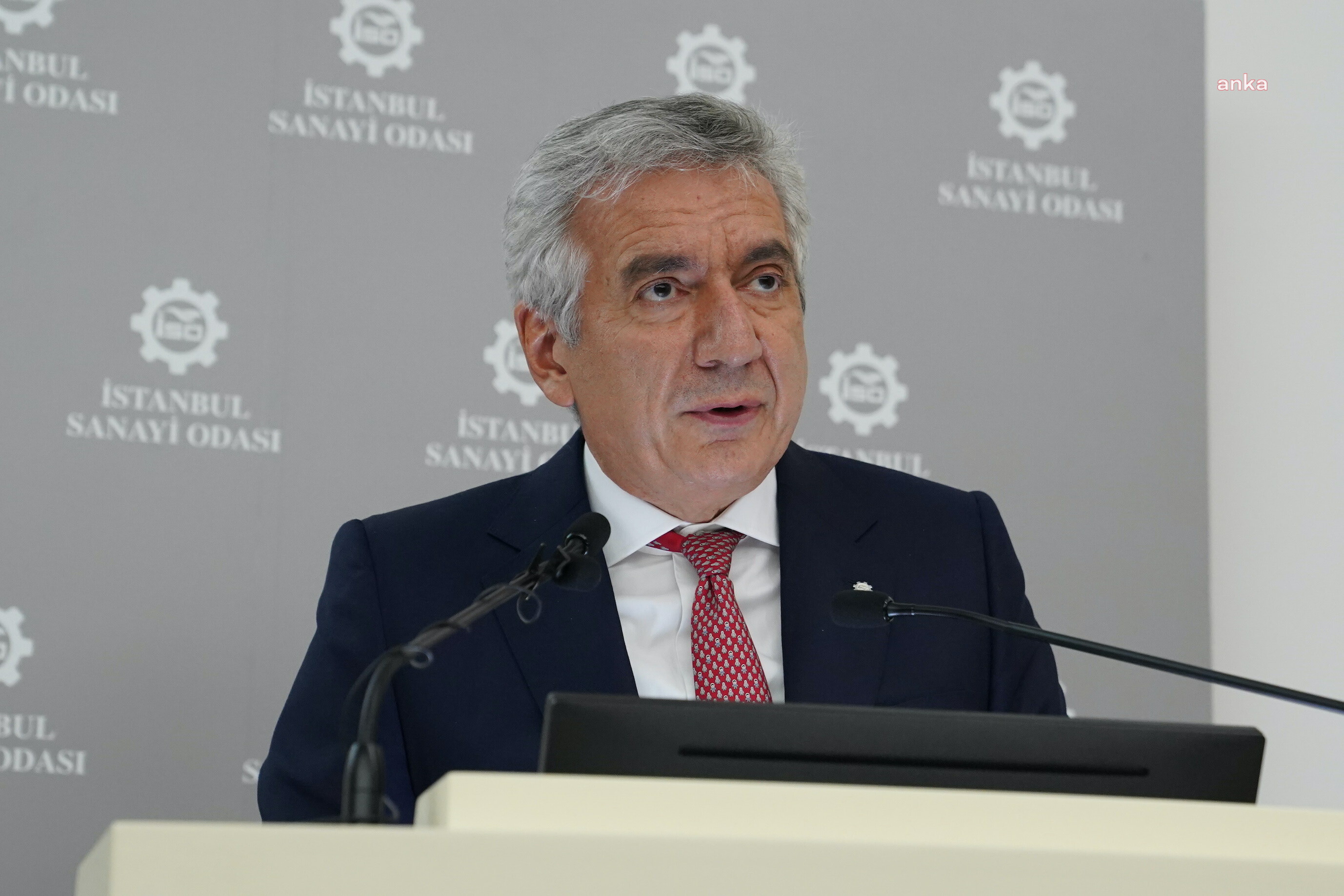 İSO Başkanı Bahçıvan: Sanayinin sabır taşı ciddi işaret veriyor. Yoğun bakımdaki hasta, 'beni artık daha fazla ciddiye alın' demeye başladı