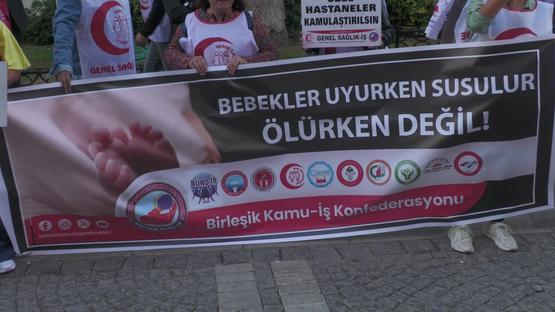 Genel Sağlık-İş ve Birleşik Kamu-İş'ten 'yenidoğan çetesi' protestosu: Hastaneleri kapattınız, kamulaştıracak mısınız?
