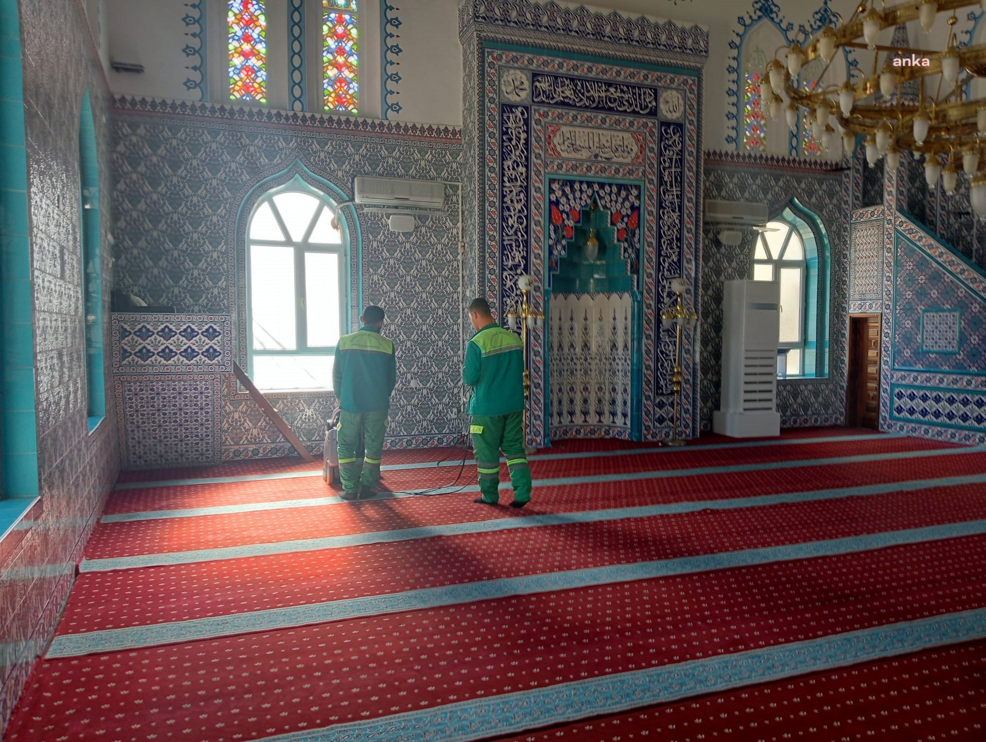Osmangazi Belediyesi, camilerde temizlik çalışması başlattı