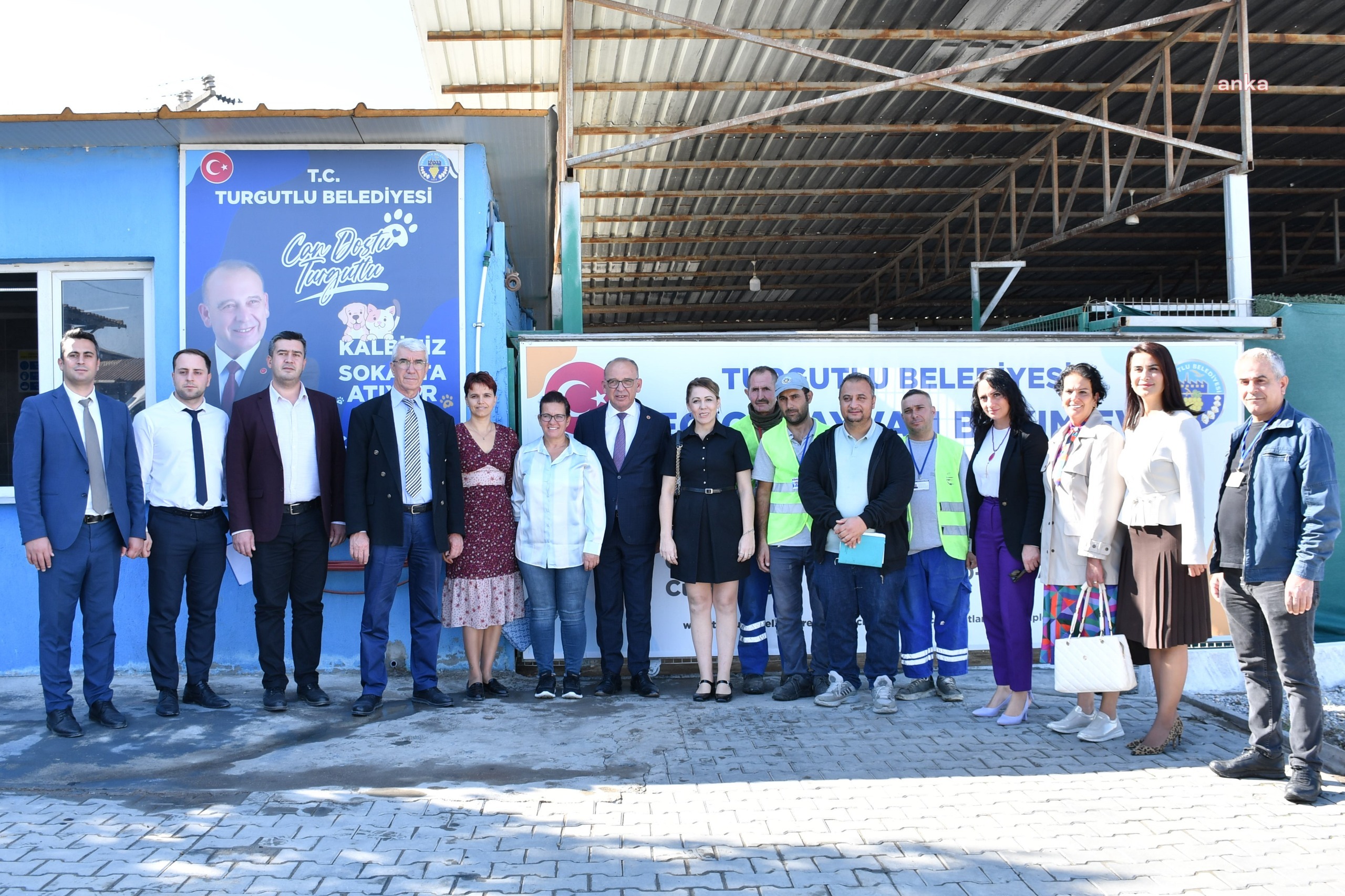 Manisa Büyükşehir Belediye Meclisi Sokak Hayvanları Komisyonu çalışmalarını sürdürüyor