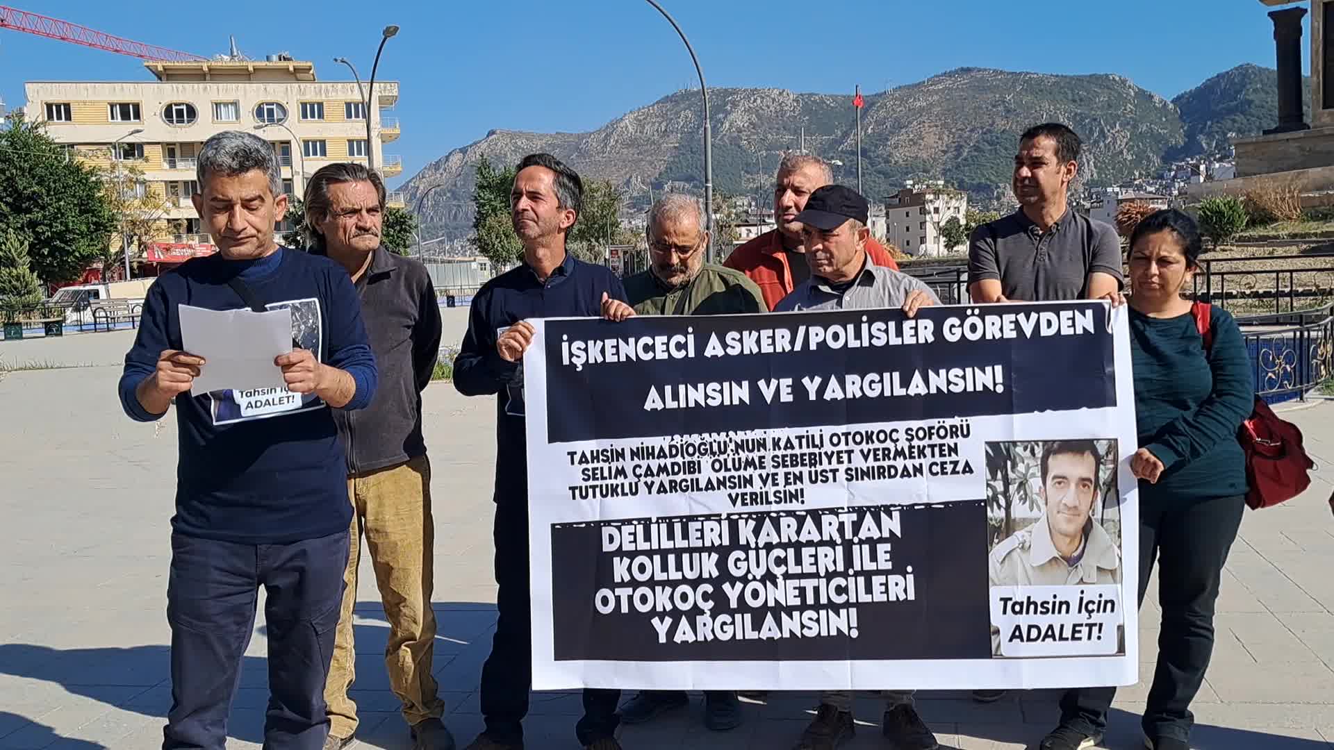 Kardeşi için adalet isteyen Zeynel Nihadioğlu: “Üç günde hayatı karartılan depremzede işçinin ölümüne sebep olanlar yargılanmalıdır”