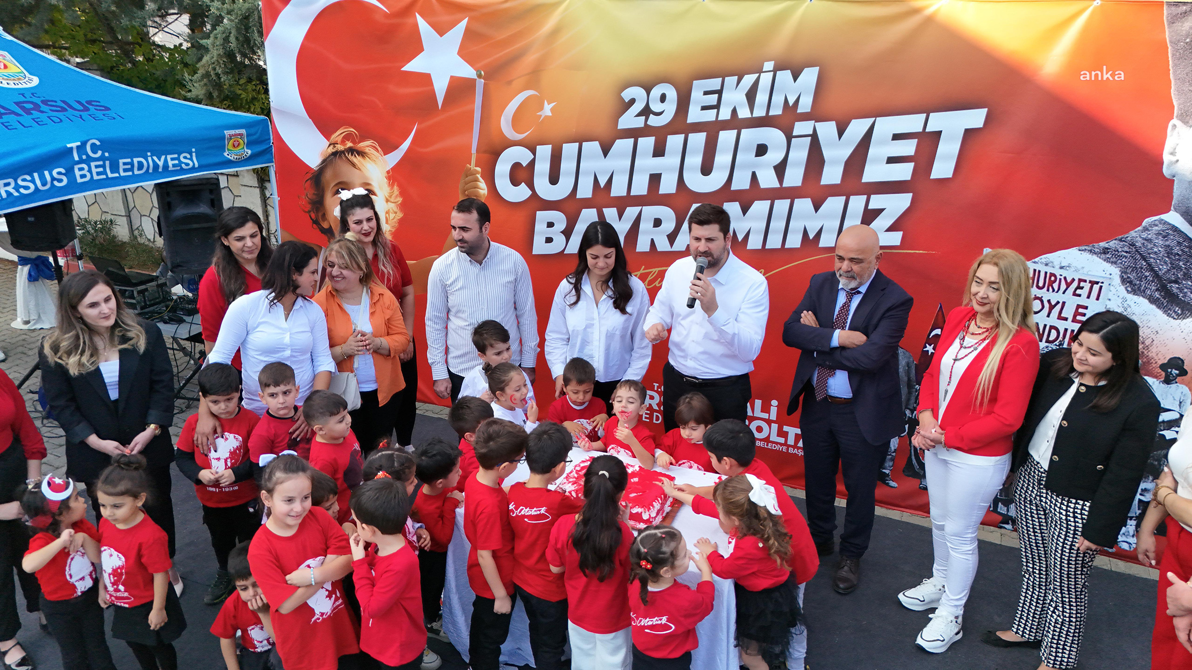 Tarsus Belediyesi Kreşlerinde Cumhuriyet Bayramı coşkusu yaşandı