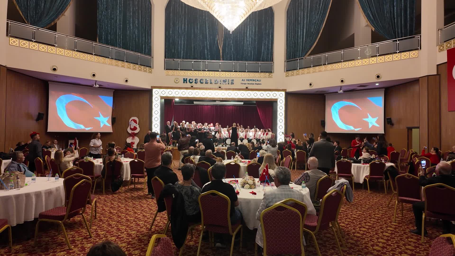 Yüreğir Belediye Başkanı Demirçalı: "Cumhuriyet, emektir; alın teriyle kazandığımız namuslu bir yaşamın sembolüdür"