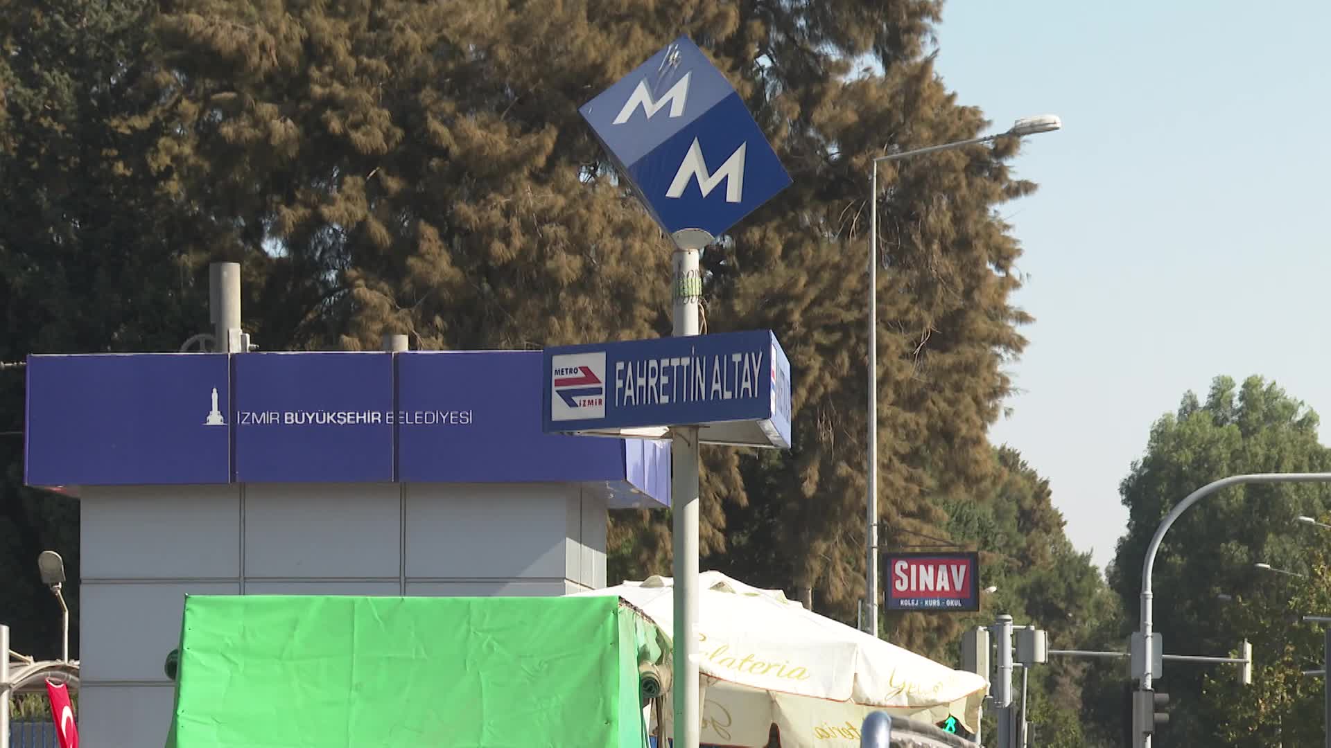 İzmir Metrosu'nda 29 Ekim kutlaması