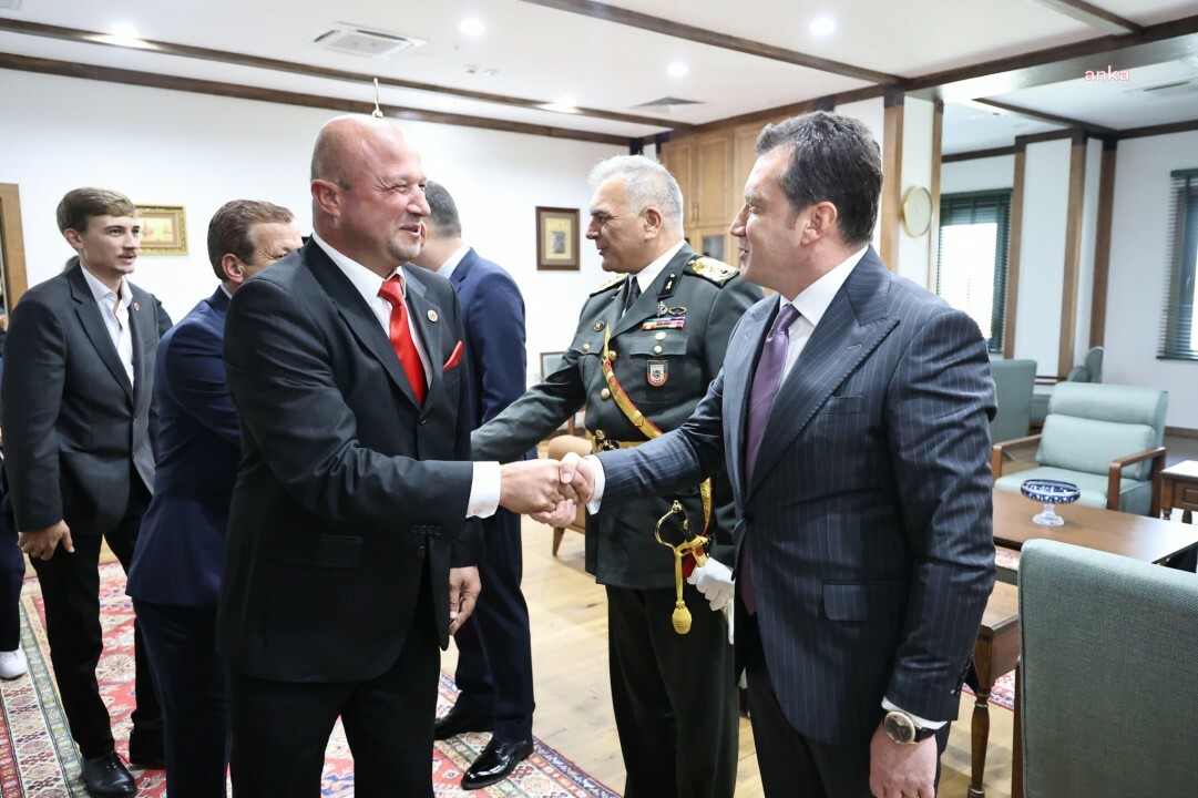 Silivri Belediye Başkanı Balcıoğlu, protokol bayramlaşma törenine katıldı