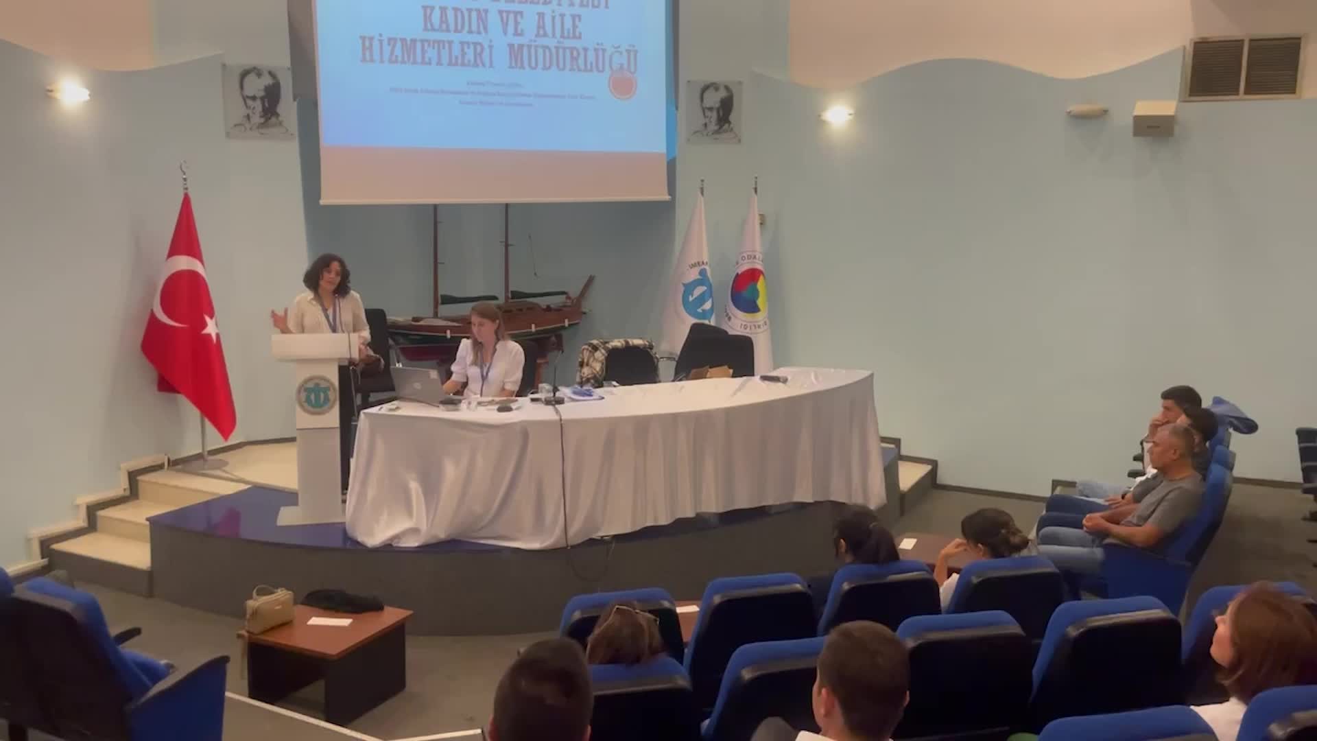 Bodrum Belediyesi'nin düzenlediği  “Toplumsal Cinsiyet Eşitliği ve Şiddet Farkındalığı” eğitimleri devam ediyor