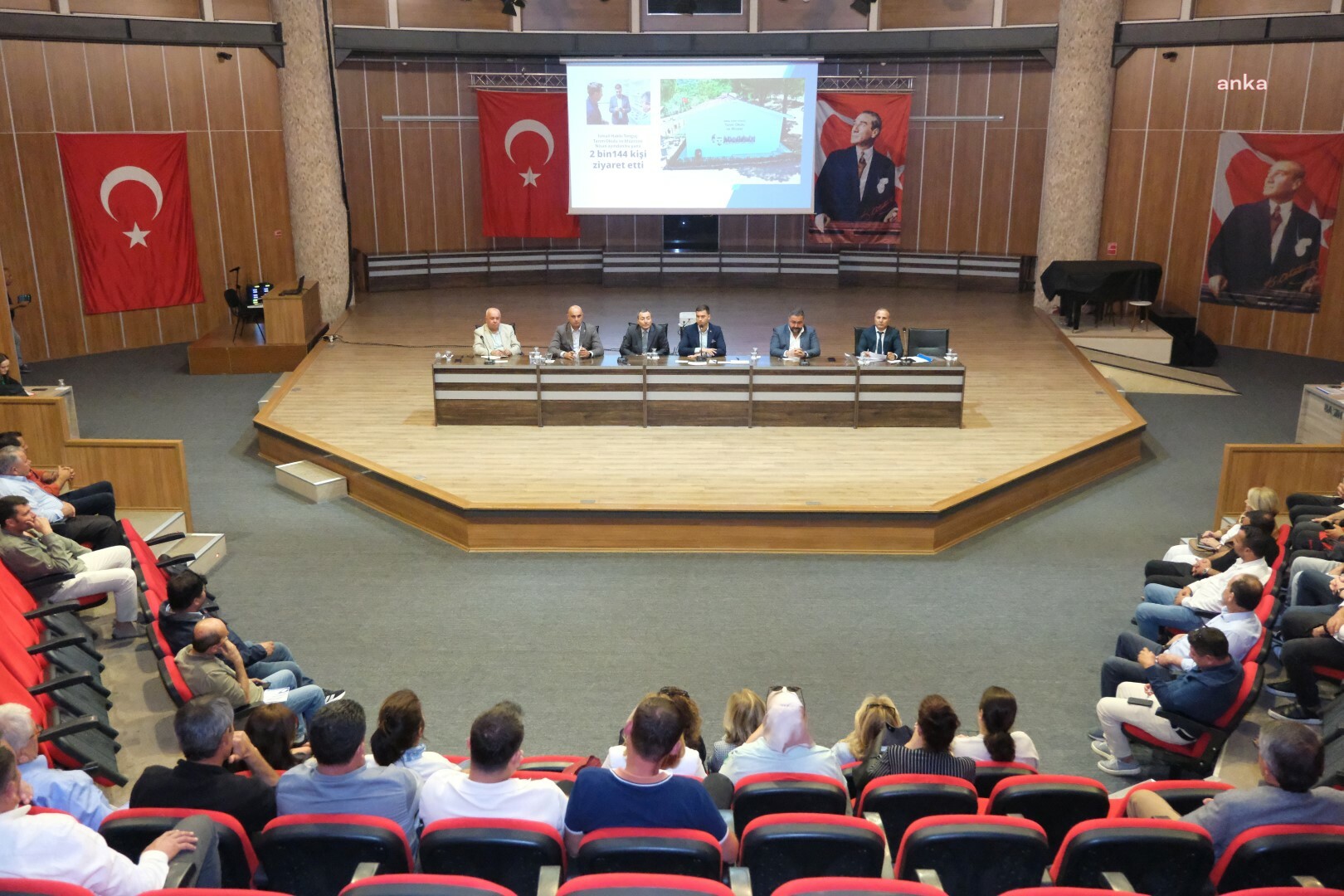 Bodrum Belediye Başkanı Mandalinci, muhtarlarla bir araya geldi