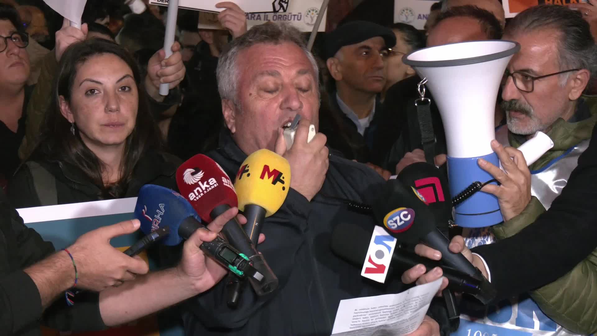 Ankara Emek ve Demokrasi Güçleri: "Esenyurt'ta darbe var, darbelere geçit vermeyeceğiz"