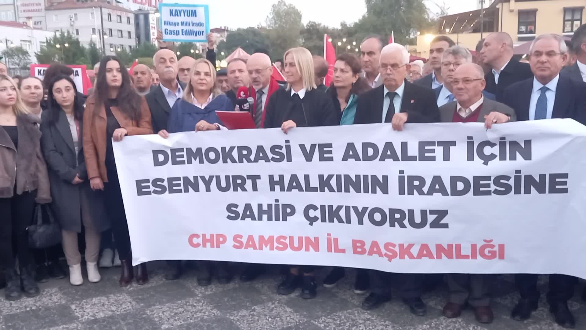 Samsun'da, Esenyurt Belediye Başkanı Ahmet Özer'in tutuklanması ve belediyeye kayyum atanması protesto edildi