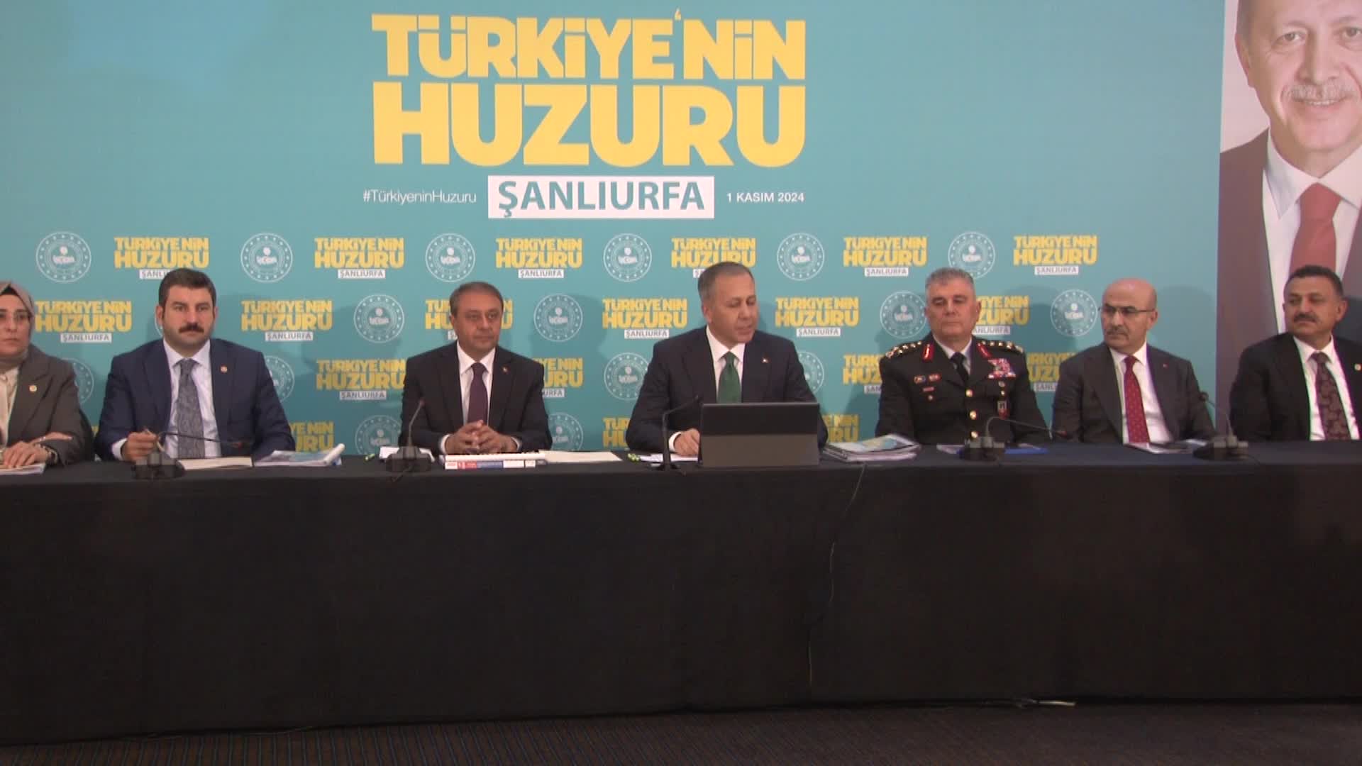 İçişleri Bakanı Yerlikaya: "Hiçbir demokratik ülke, demokrasiyi kendine kalkan olarak kullanan terör zihniyetini asla kabul edemez"