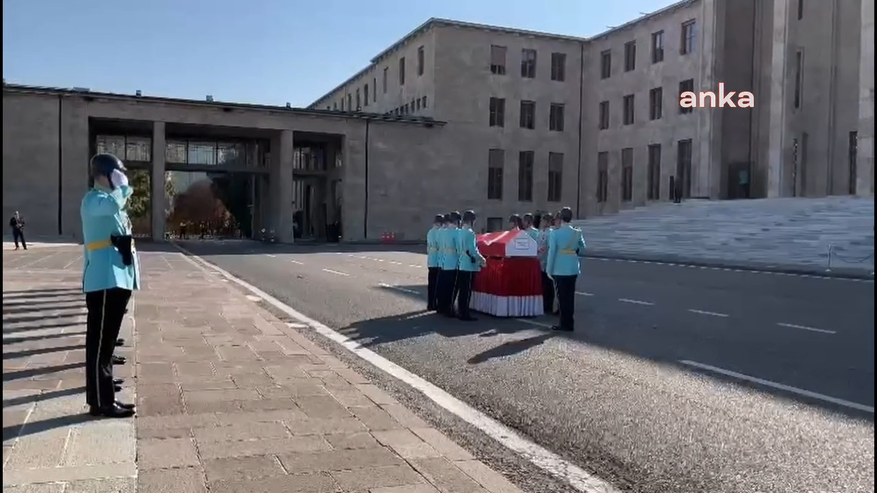 Çifçtiler, yeni ekim sezonunda kuraklığın ve tohum fiyatlarının altında eziliyor
