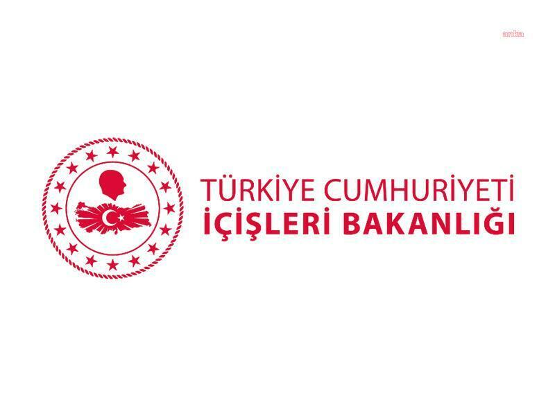 İçişleri Bakanlığı: Mardin, Batman ve Halfeti Belediye Başkanları görevden uzaklaştırıldı ve yerlerine kayyum atandı