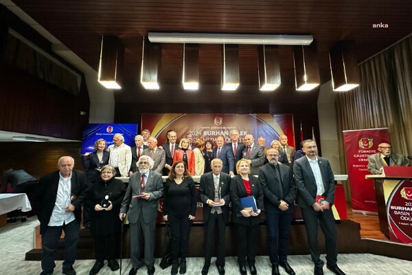 2024 Burhan Felek Basın Hizmet Ödülleri sahiplerini buldu