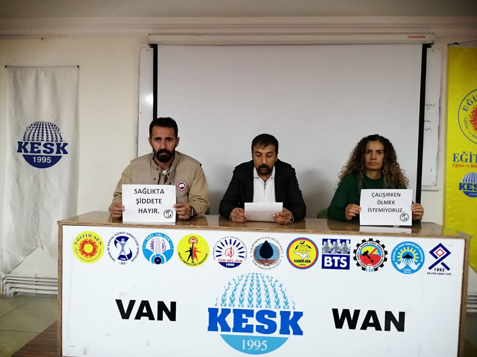 SES Van Şubesi: "Sağlık çalışanları, insanlara şifa sunmak için çalışırken kendi güvenliklerinden endişe duymamalı"