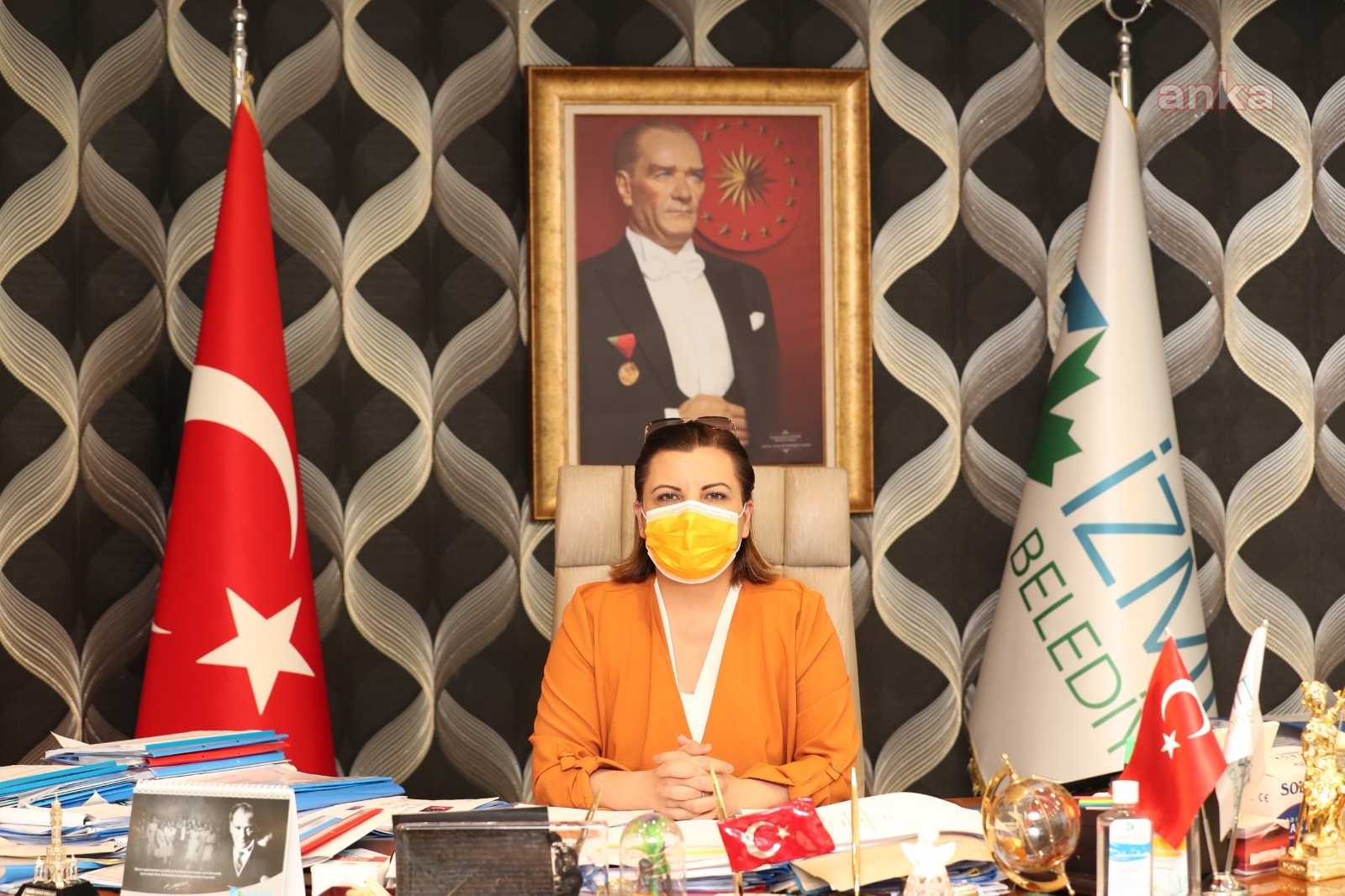 İZMİT'TE LÖSEMİ FARKINDALIĞI İÇİN BUGÜN MASKELER TURUNCU
