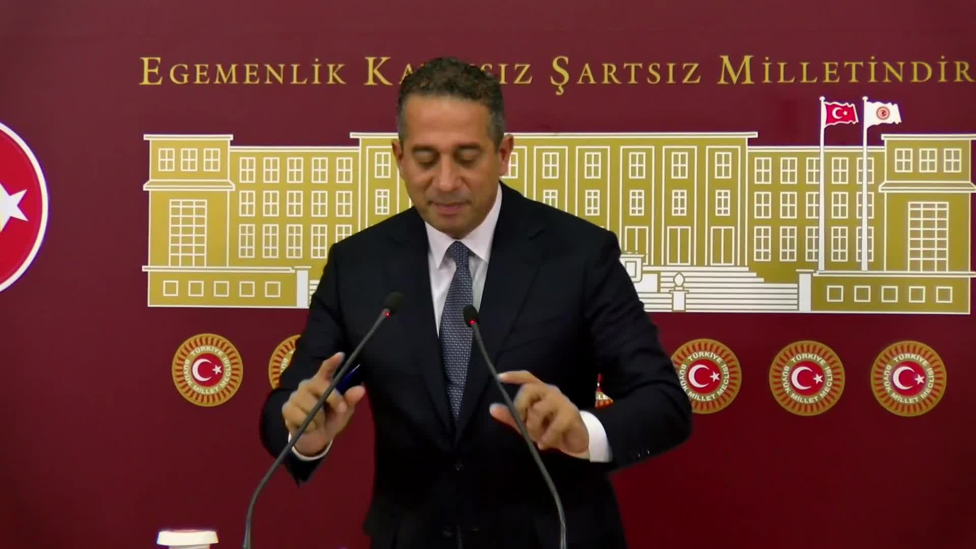 Ali Mahir Başarır: "Bir iktidar halkına bu zulmü yapıyorsa, bakamıyorsa, bayat ekmek kuyruklarında bekletiyorsa o iş bitmiştir. Baharda getirin sandığı"