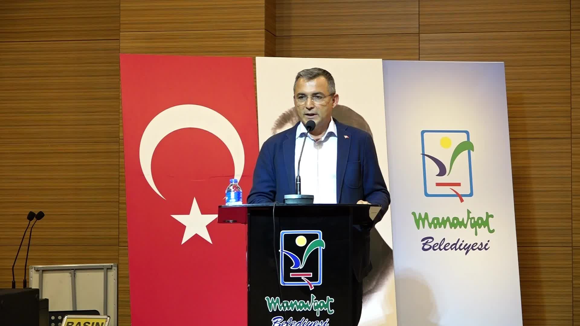 Manavgat Belediyesi’nden YKS'ye hazırlanan öğrencilere dijital dershane desteği