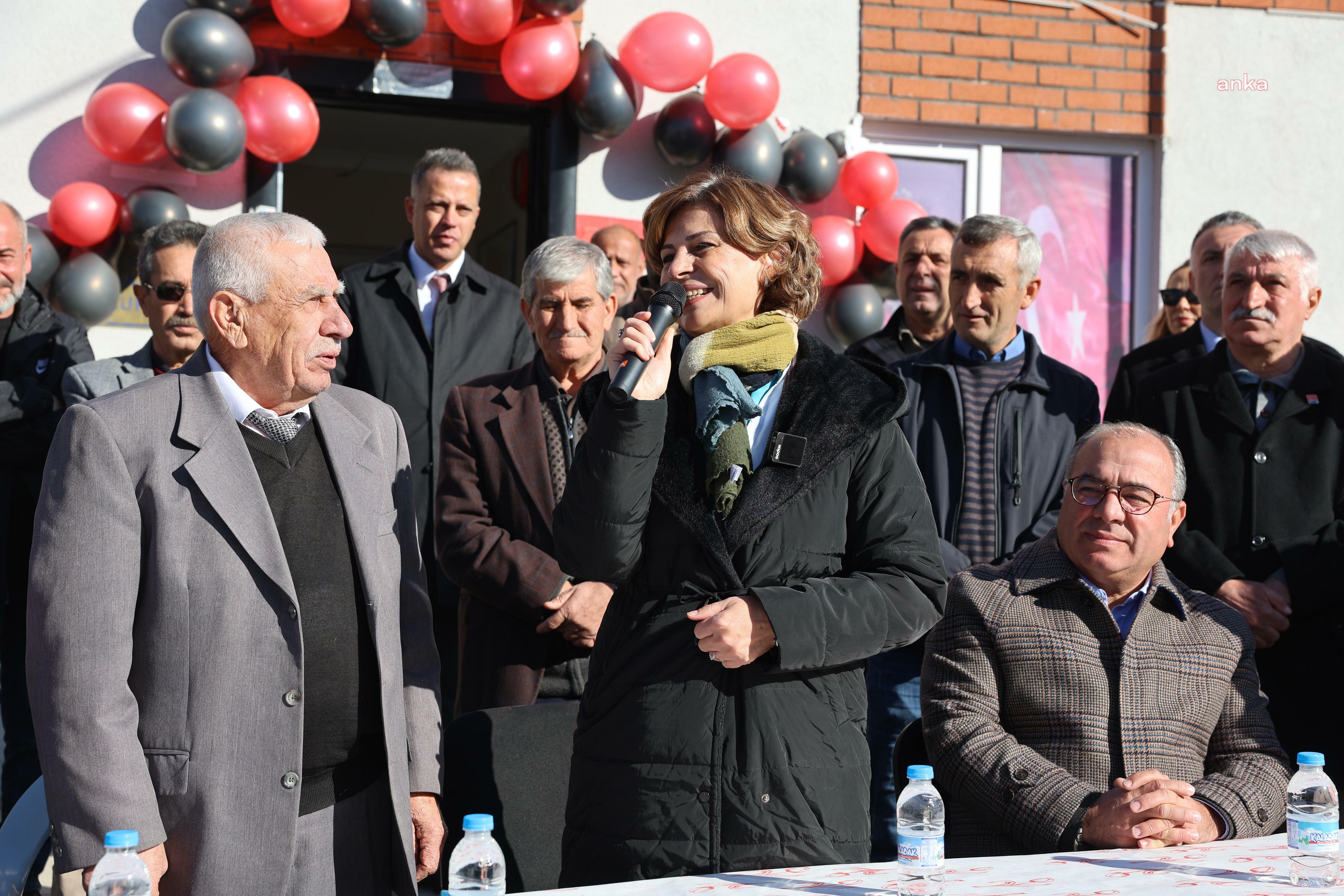 Eskişehir Büyükşehir Belediye Başkanı Ünlüce, Esentepe’de vatandaşlarla buluştu
