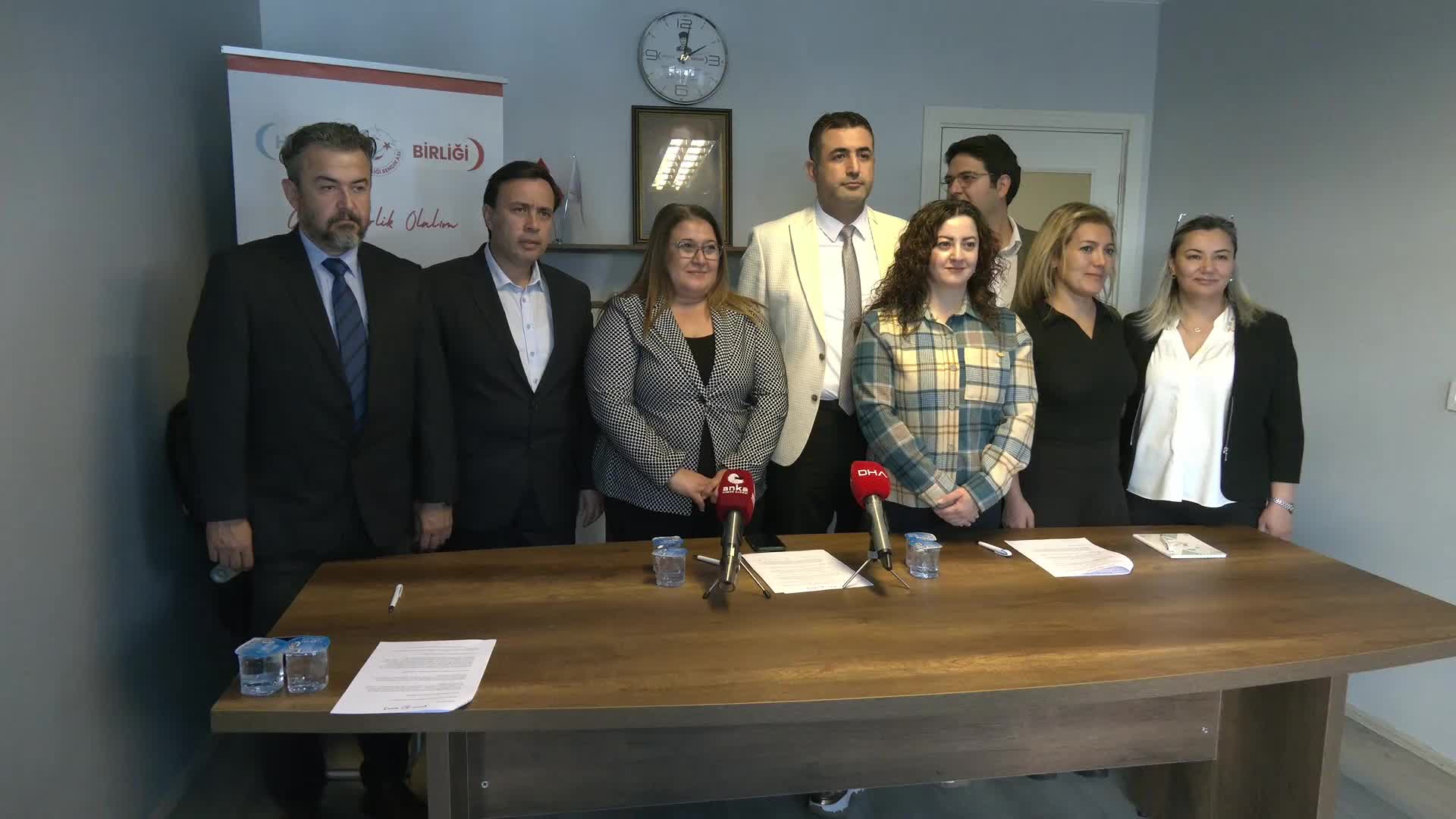 Hekim Birliği Sendikası: '''Eziyet yönetmeliği' derhal geri çekilmeli. Taleplerimiz karşılanana kadar eylemlerimizi artırarak sürdüreceğiz"