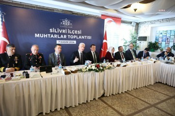 Silivri İlçesi Muhtarlar Toplantısı, İstanbul Valisi Davut Gül başkanlığında gerçekleştirildi