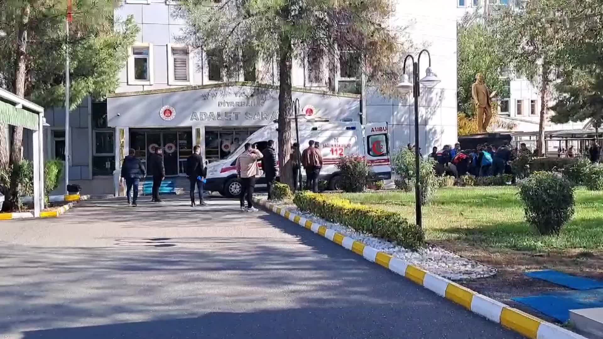 Narin Güran cinayeti davası... Duruşmada fenalaşan Narin’in babası Arif Güran hastaneye kaldırıldı